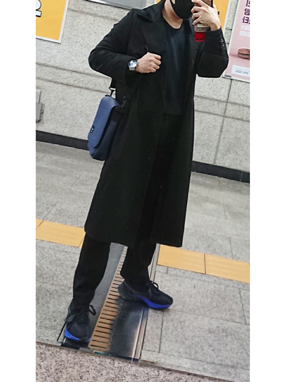 Nike Moon Racer Black Racer Blue 착용 스타일