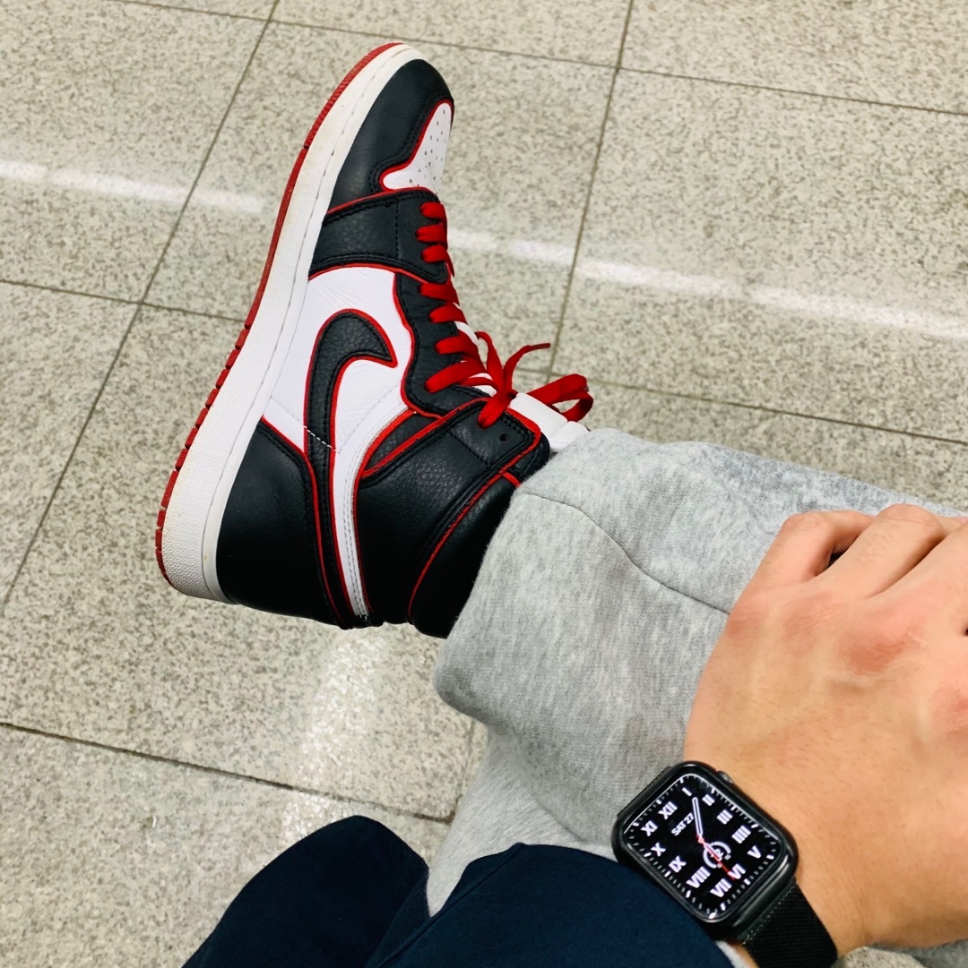Jordan 1 Retro High OG Bloodline 착용 스타일