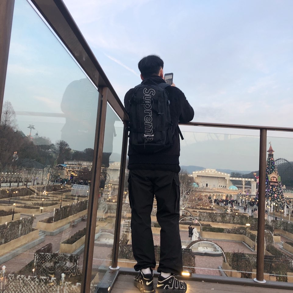 Nike Air More Uptempo Black White 2020, Supreme Backpack Black - 18FW 착용 스타일