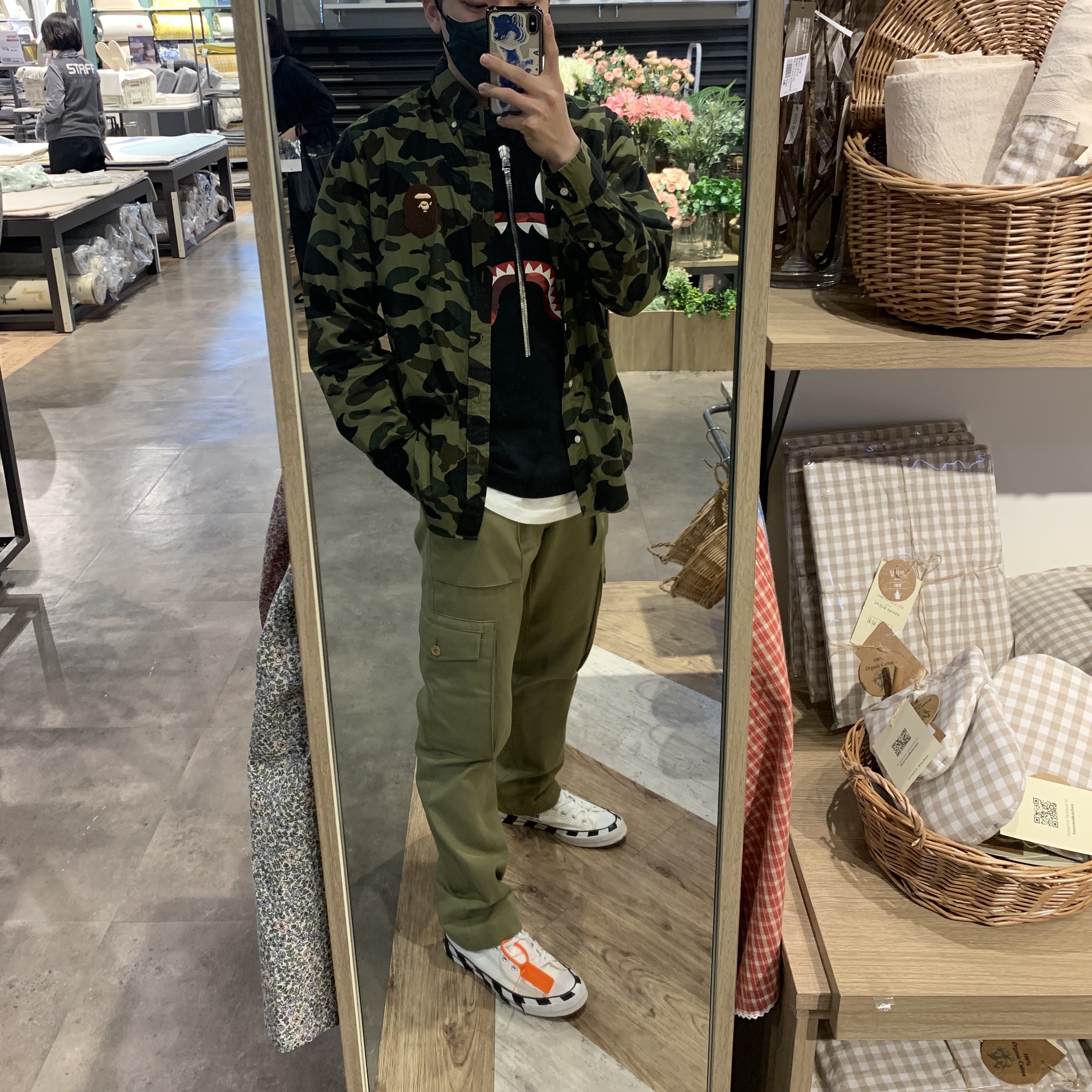 Converse x Off-White Chuck 70 High V2 2018 착용 스타일