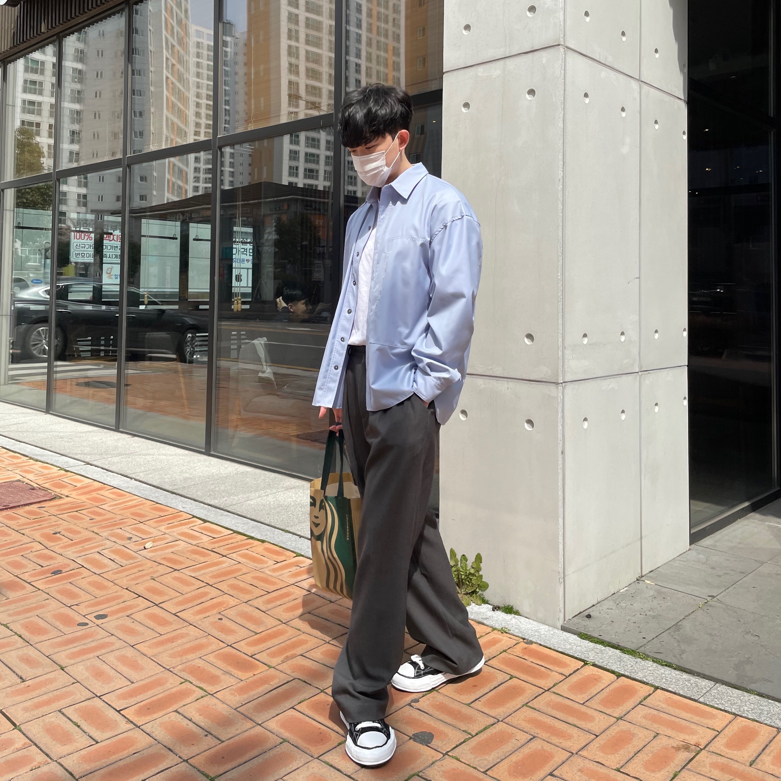 Maison Mihara Yasuhiro Peterson OG Sole Canvas Low Sneakers Black 착용 스타일