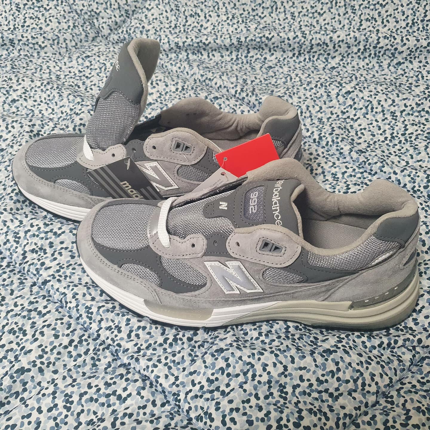 New Balance 992 Made in USA Grey - D Standard 착용 스타일 - 1