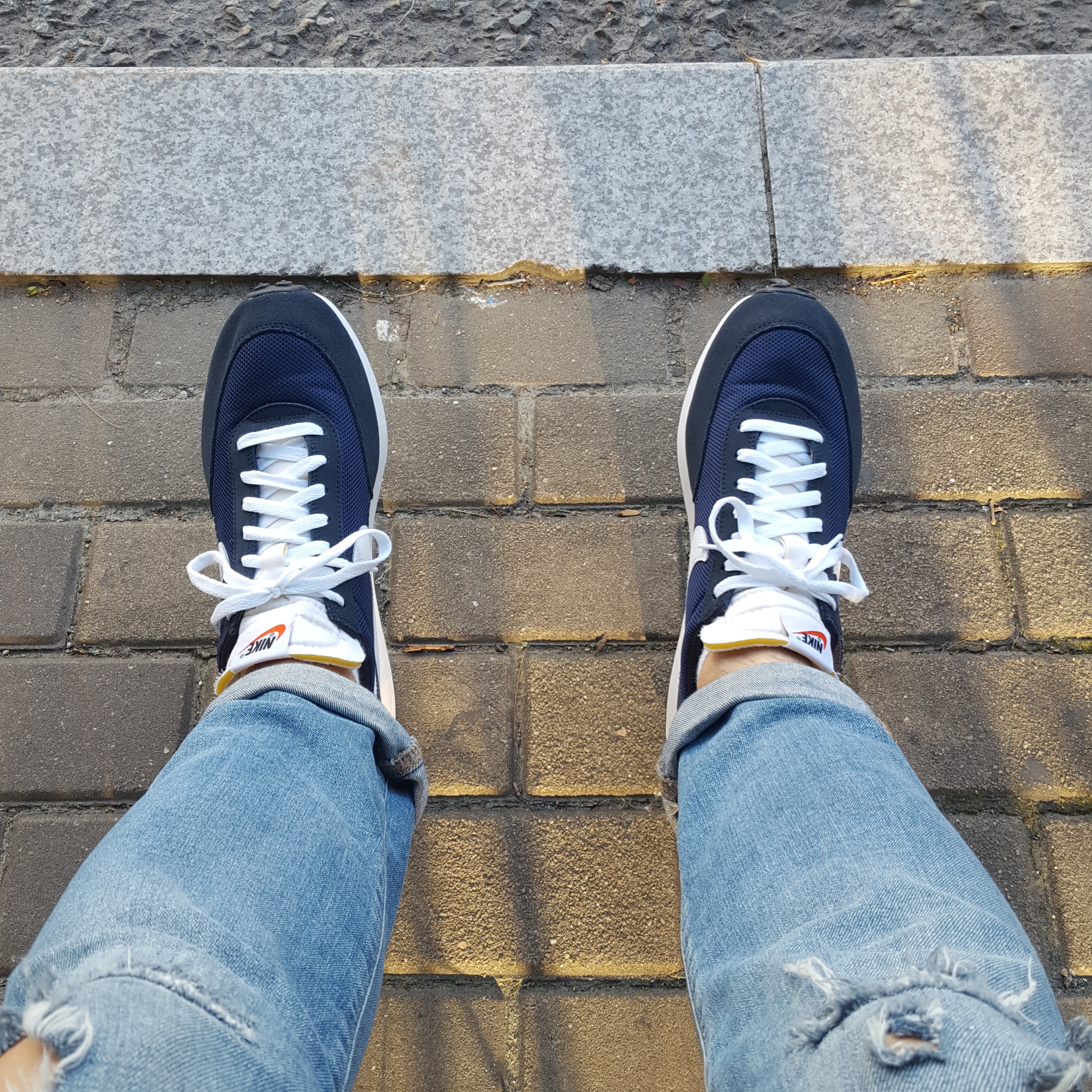 Nike Air Tailwind 79 Navy White 착용 스타일