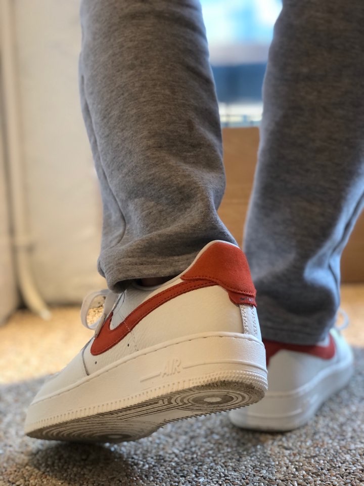 Nike Air Force 1 '07 Craft Mantra Orange 착용 스타일