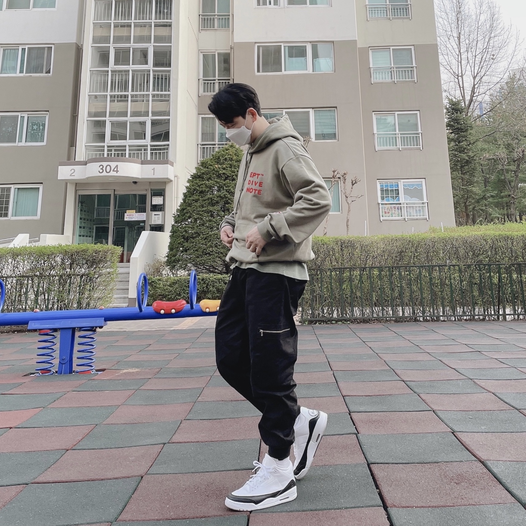 Jordan 3 x Fragment Retro SP White Black 착용 스타일