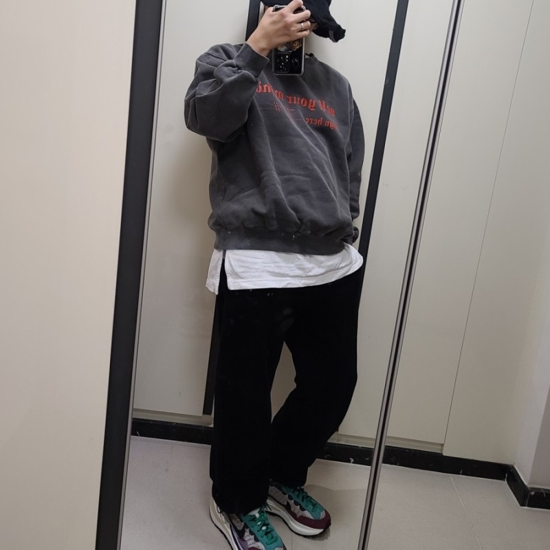 Nike x Sacai VaporWaffle String & Black Villain Red 착용 스타일