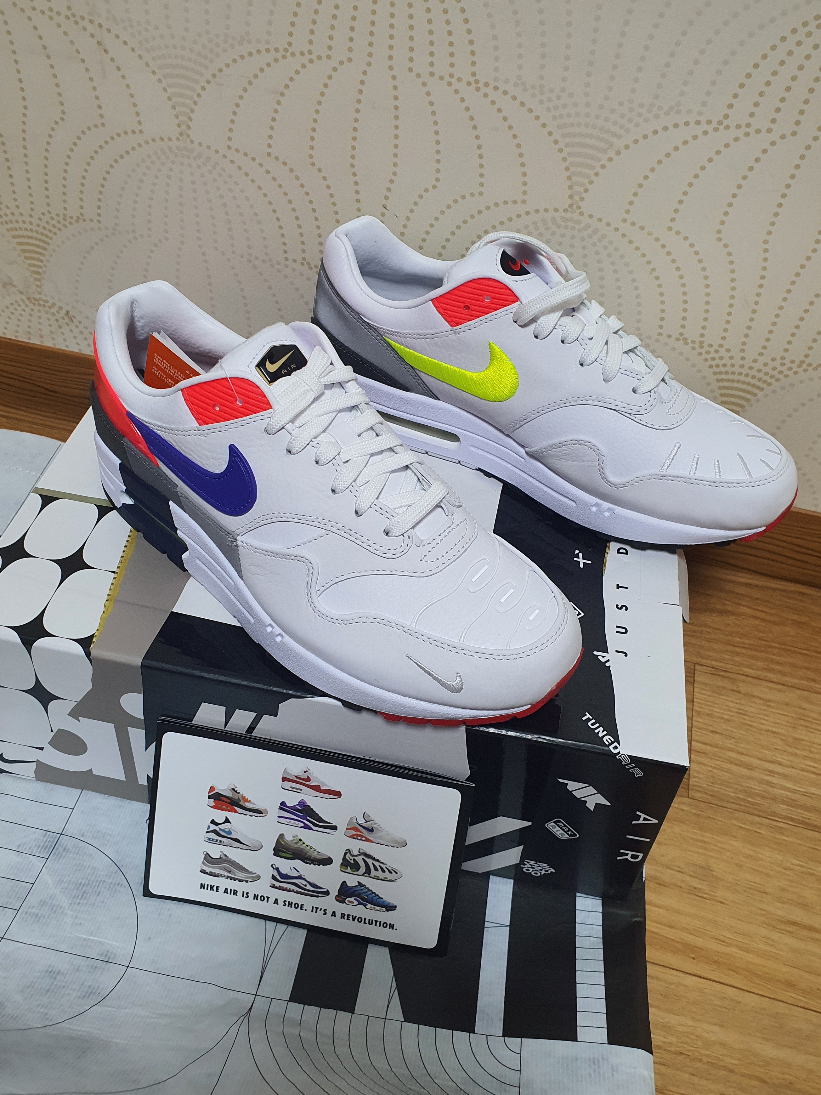 Nike Air Max 1 EOI 착용 스타일 - 1
