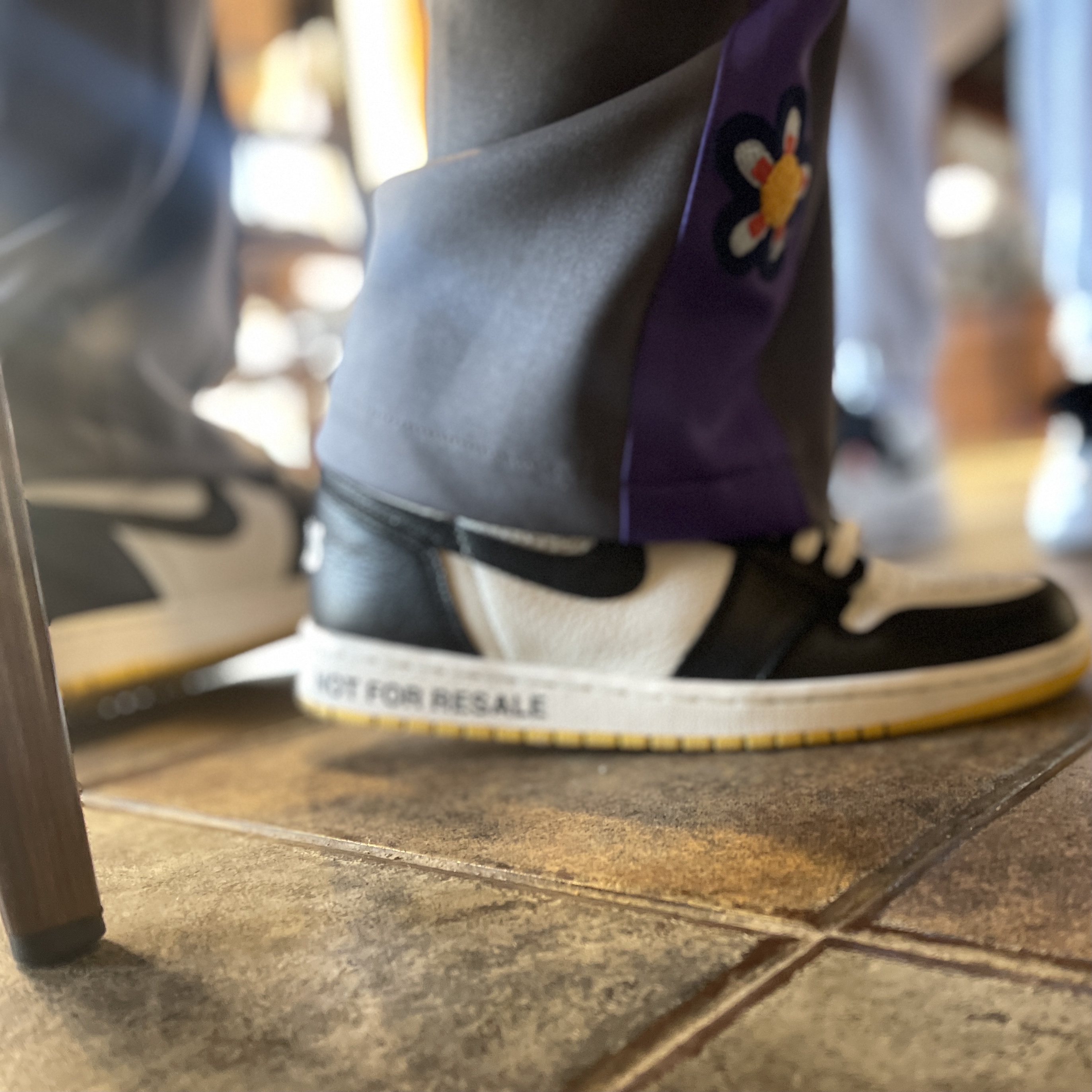 Jordan 1 Retro High Not for Resale Varsity Maize 착용 스타일