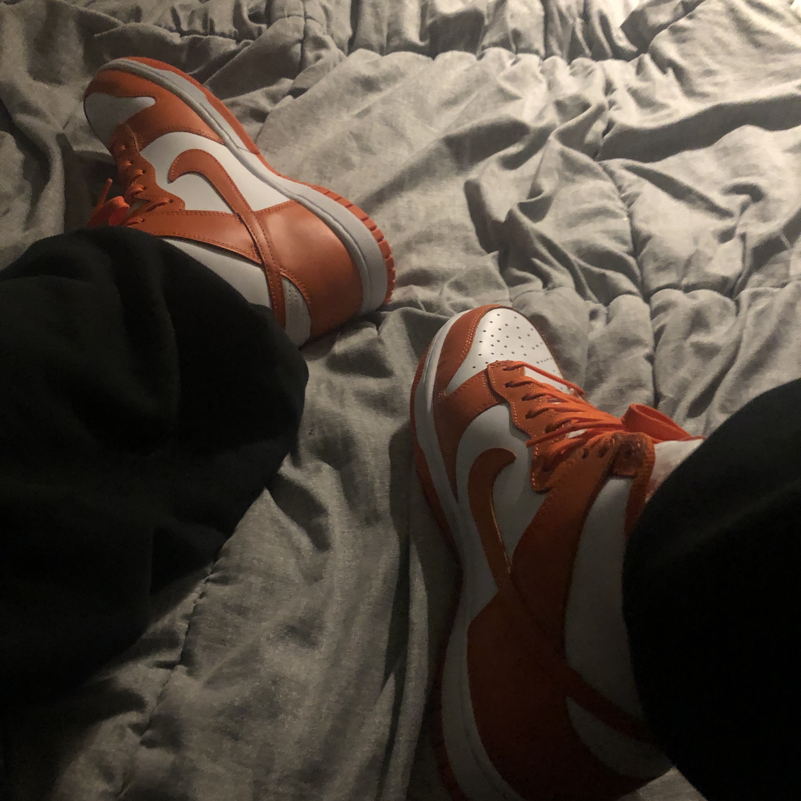 Nike Dunk High Retro Orange Blaze 착용 스타일