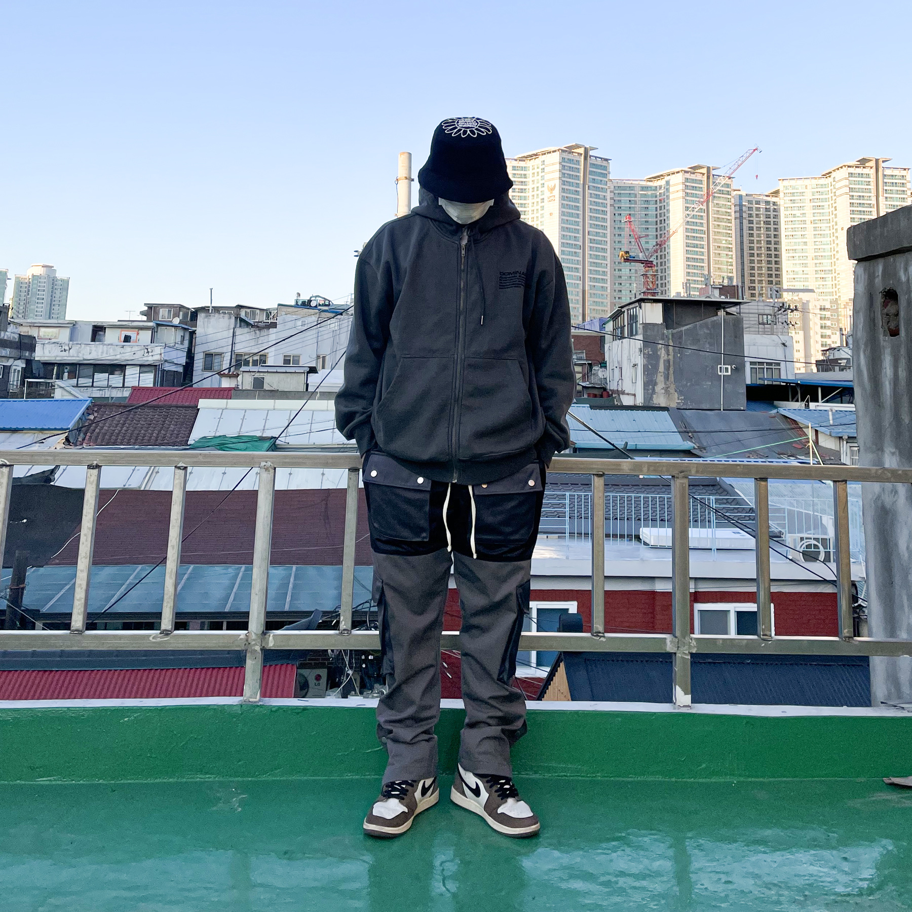 Jordan 1 x Travis Scott Retro High OG SP Mocha 착용 스타일
