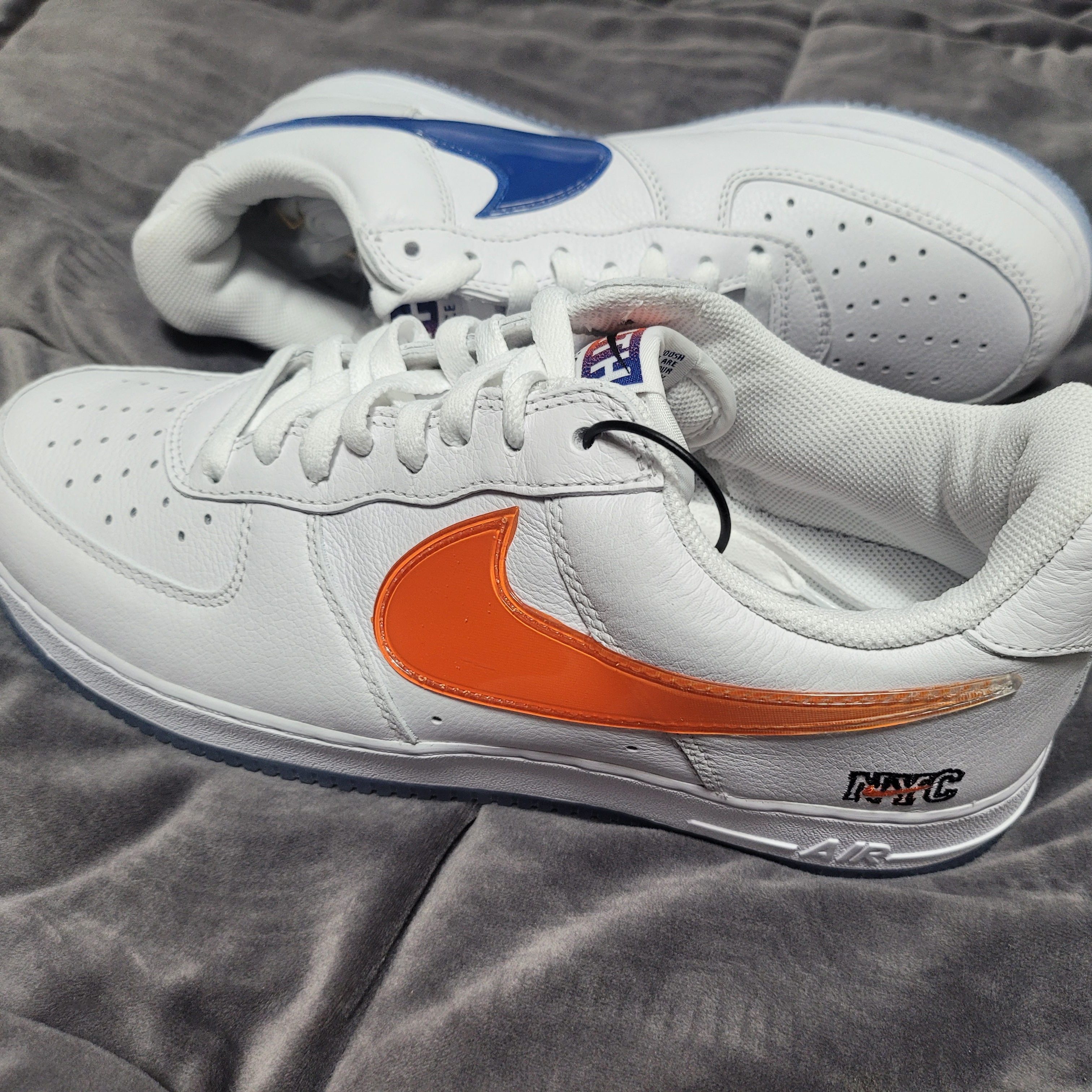 Nike x Kith Air Force 1 Low NYC White 착용 스타일