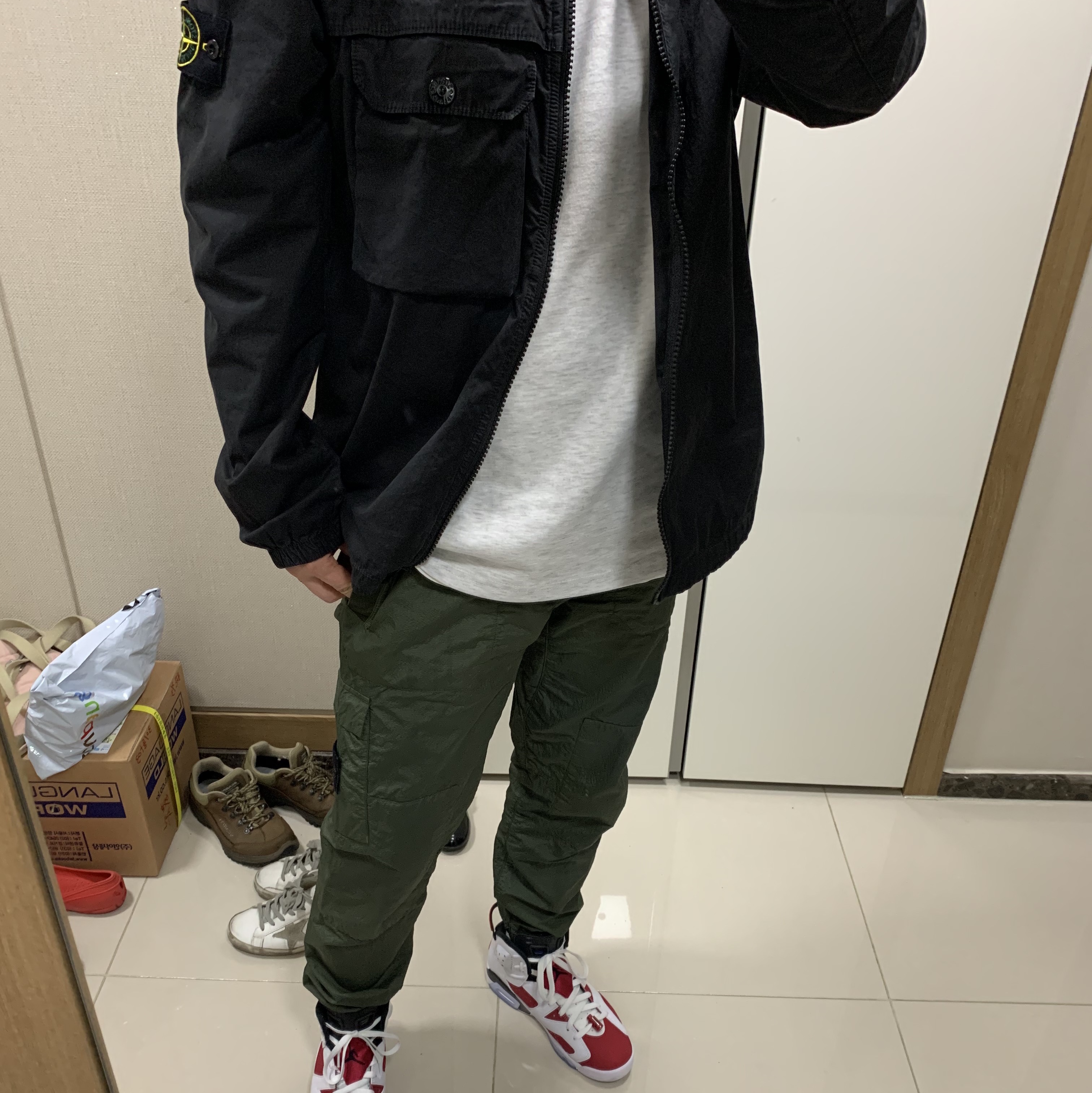 Jordan 6 Retro Carmine 2021 착용 스타일