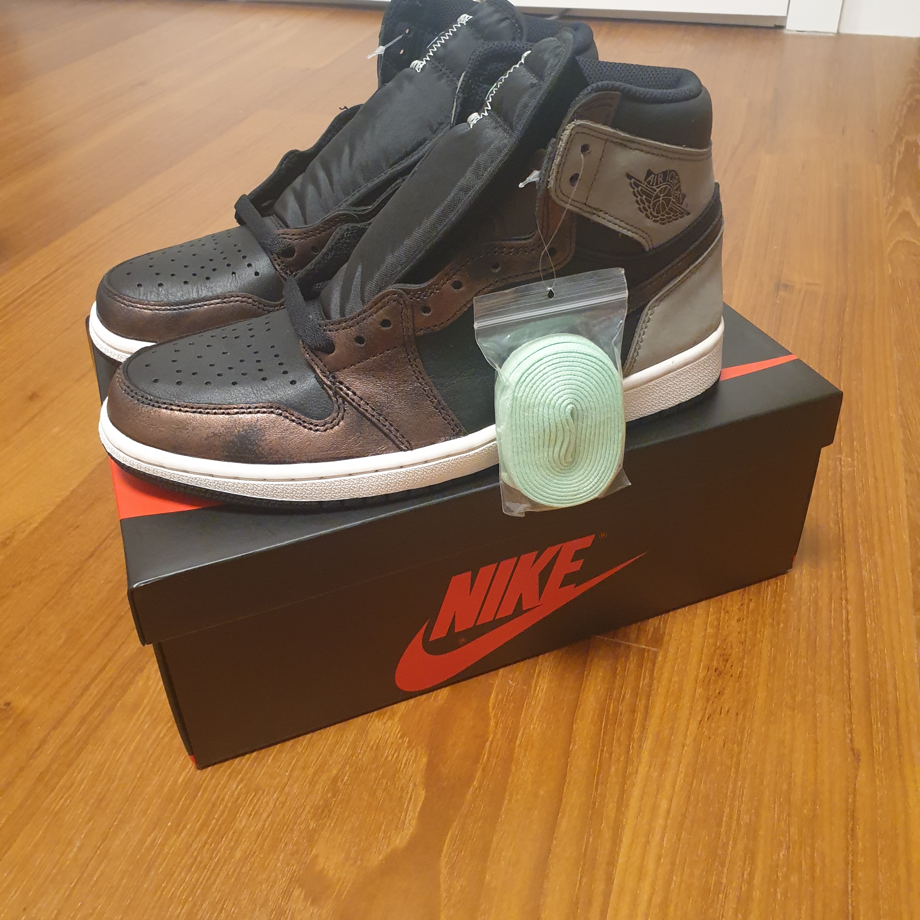 Jordan 1 Retro High OG Rust Shadow 착용 스타일 - 2