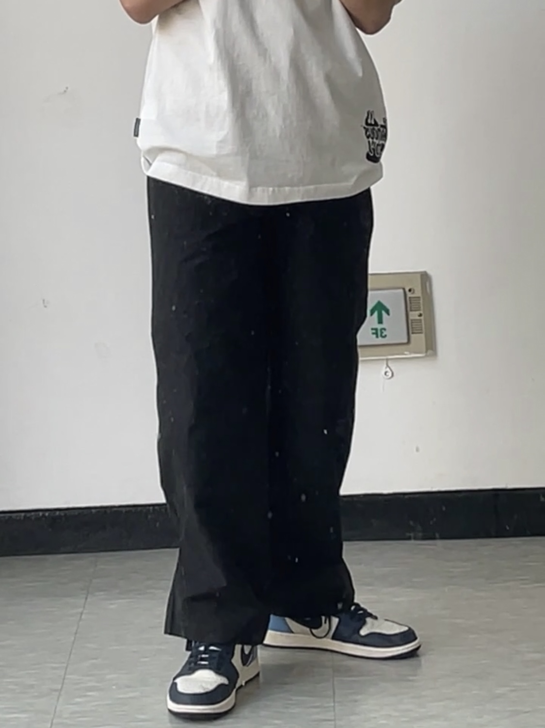 Jordan 1 Retro High Obsidian UNC 착용 스타일