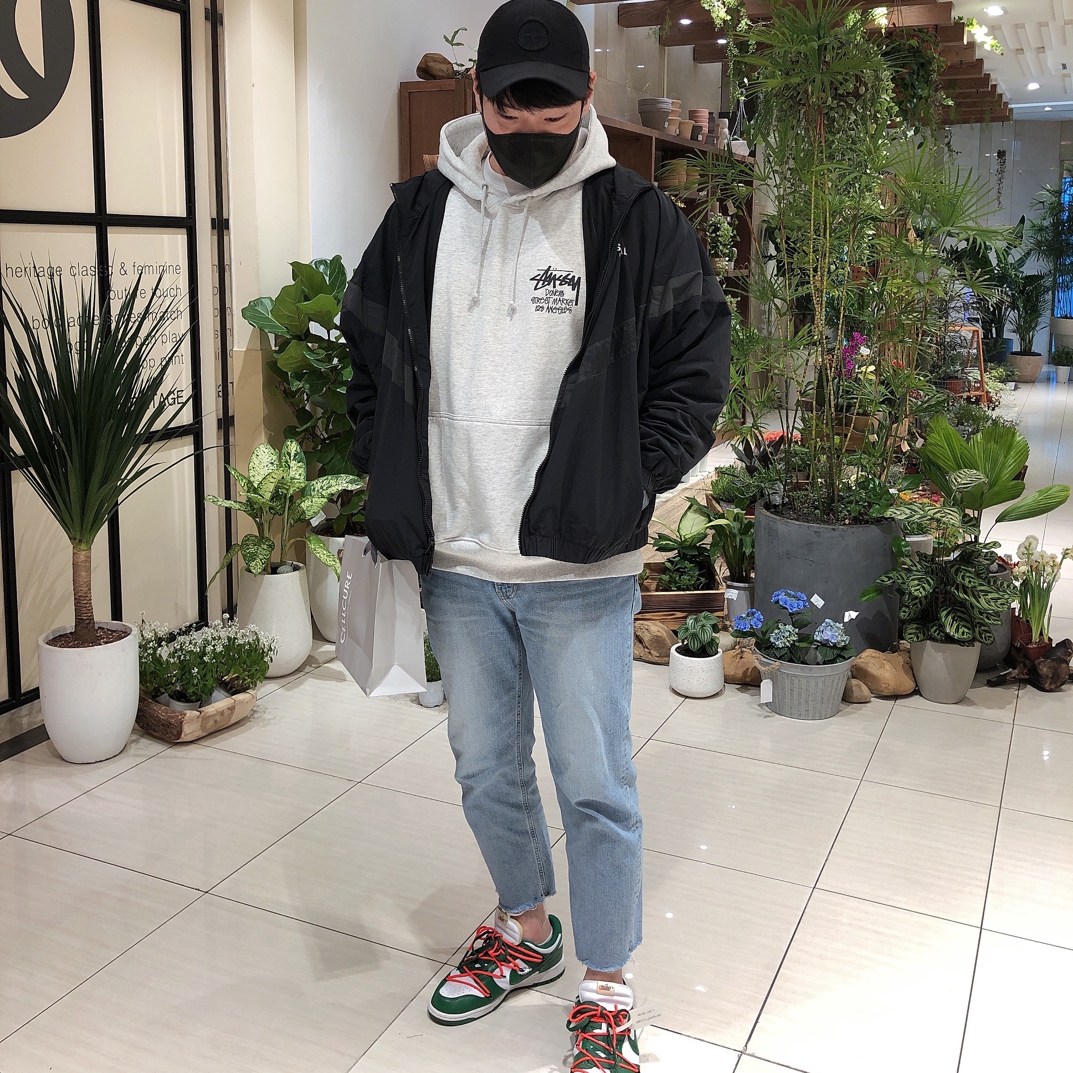 Nike x Off-White Dunk Low Pine Green 착용 스타일