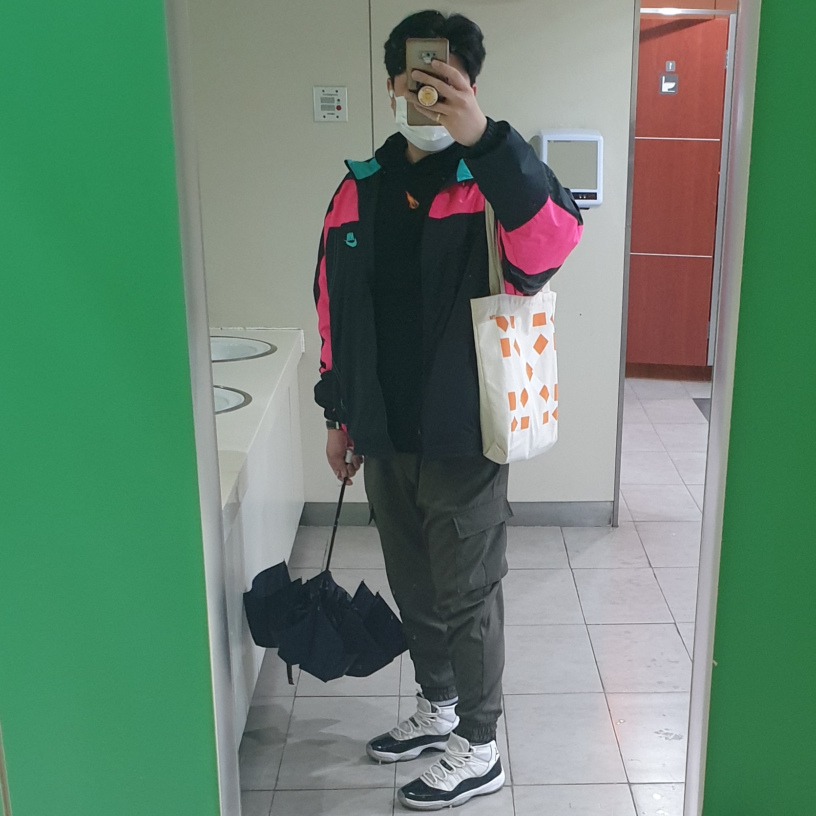 Jordan 11 Retro Concord 2018 착용 스타일