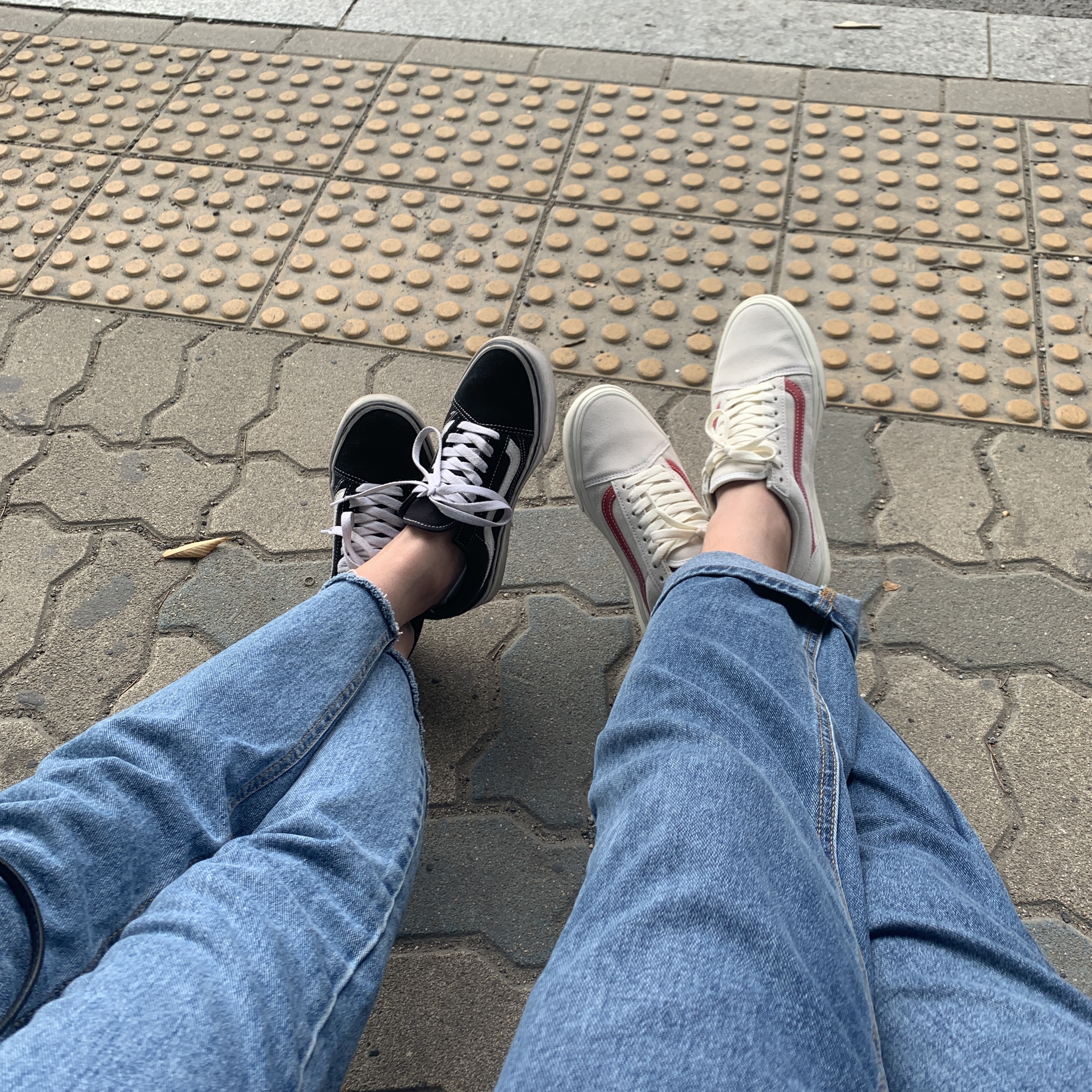 Vans Vault OG Old Skool LX Black, Vans Style 36 Marshmallow Racing Red 착용 스타일