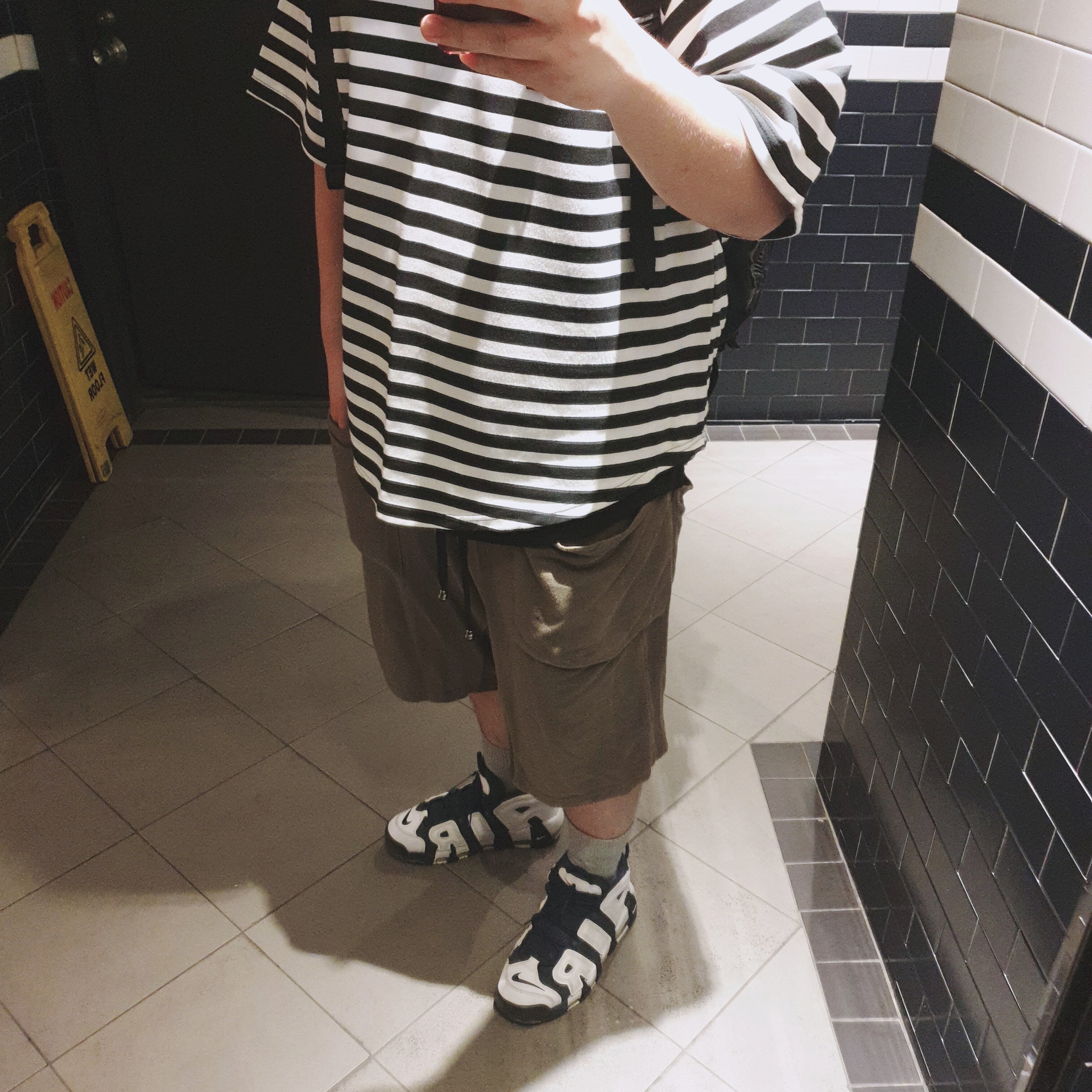 Nike Air More Uptempo Olympic 2020 착용 스타일