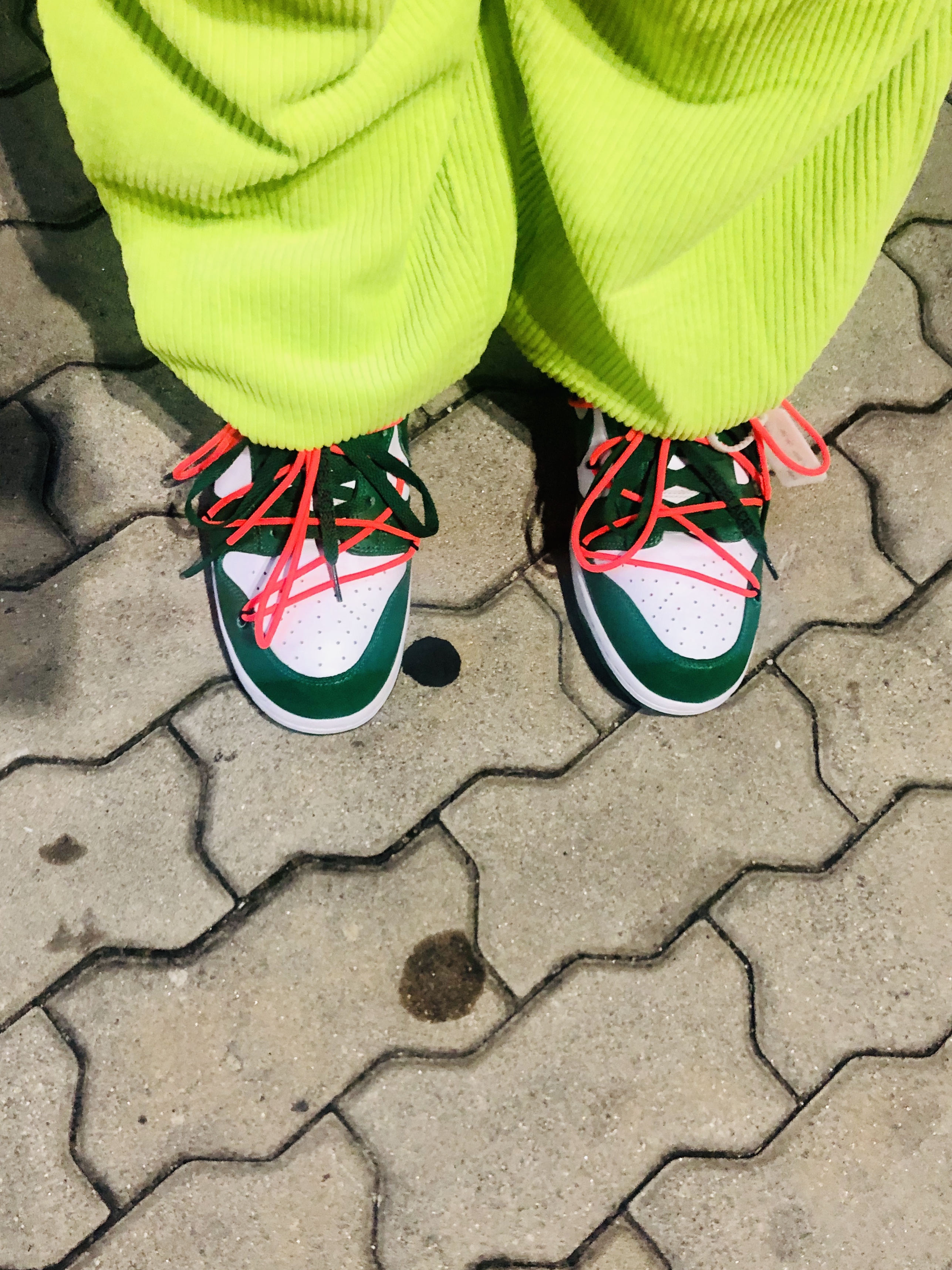 Nike x Off-White Dunk Low Pine Green 착용 스타일 - 4