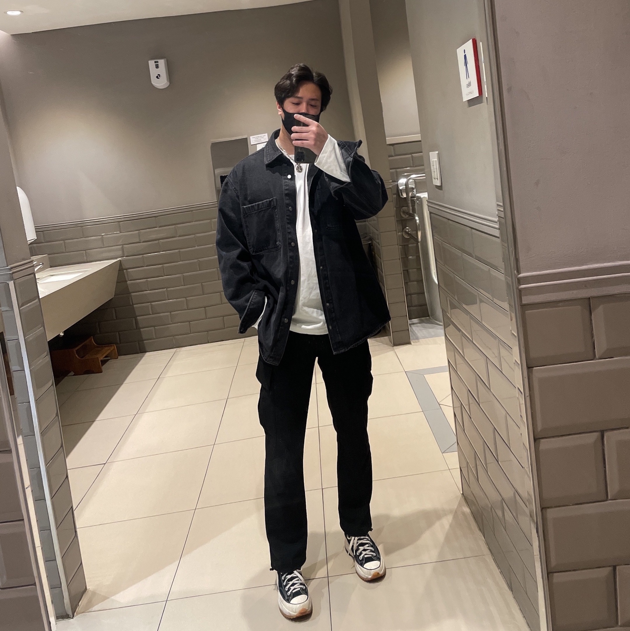 Converse x JW Anderson Run Star Hike Hi Black 착용 스타일