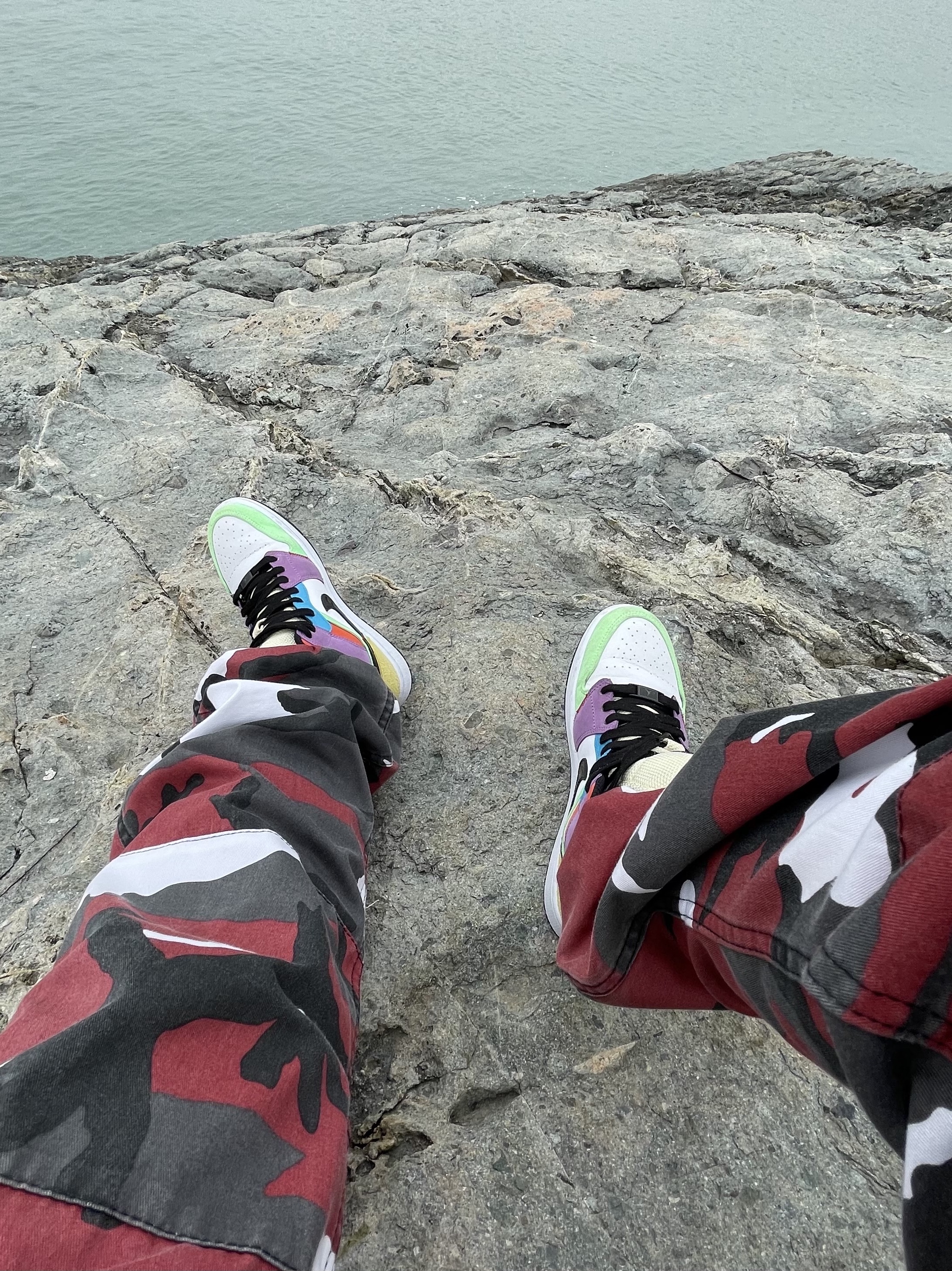 (W) Jordan 1 Mid SE Multi-Color Lightbulb 착용 스타일 - 1