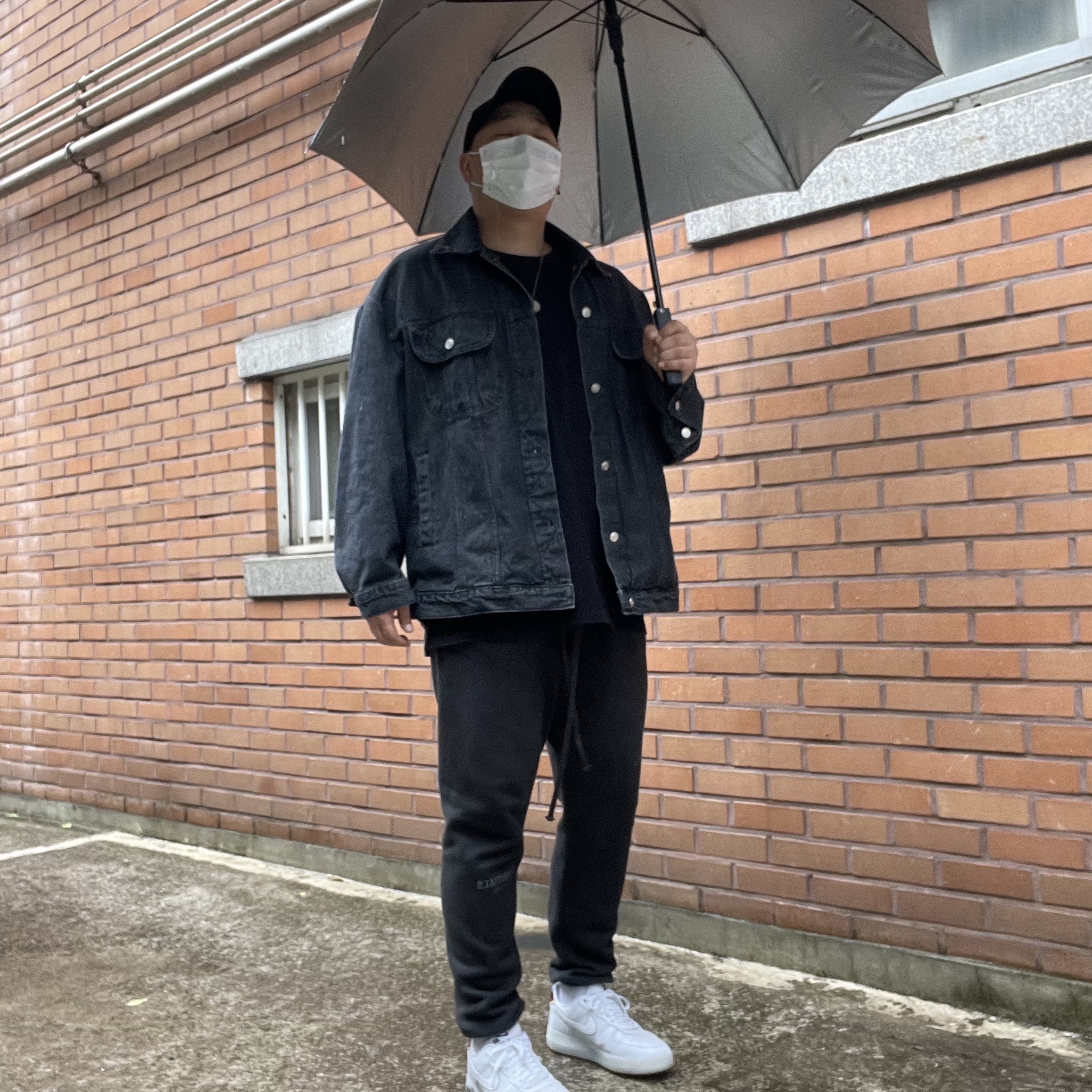 Essentials Sweatpants Dark Slate/Black 2020, Nike Air Force 1 Low Be True 2020 착용 스타일