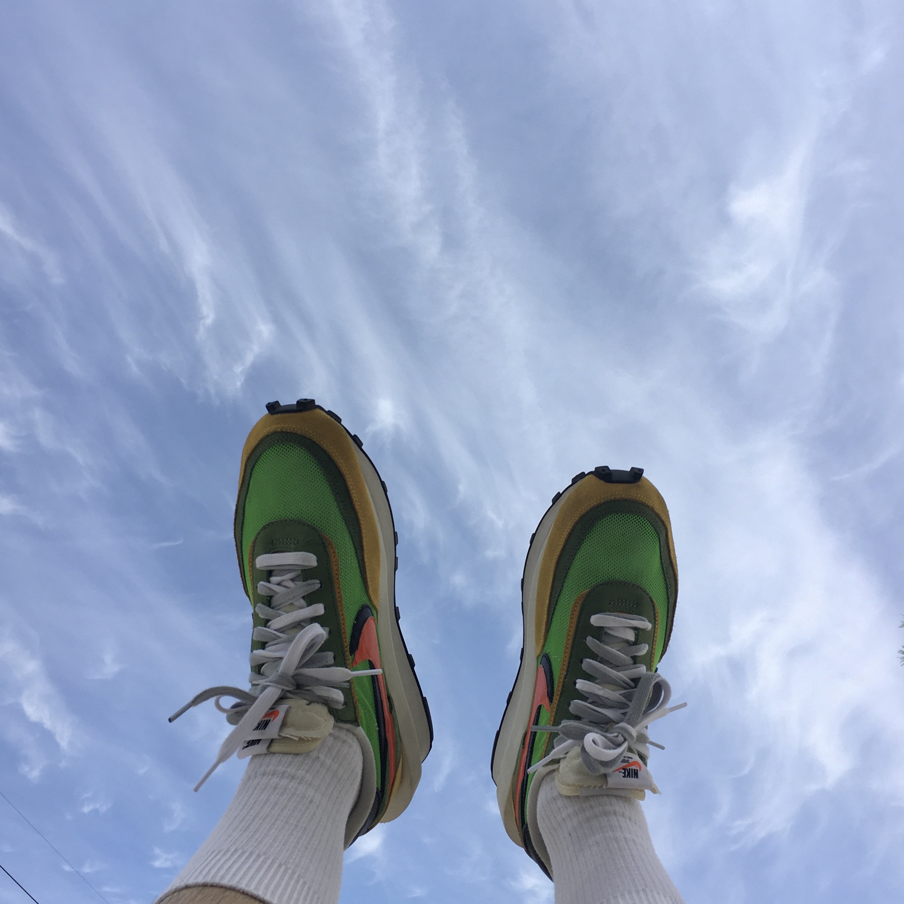 Nike x Sacai LDWaffle Green Multi 착용 스타일