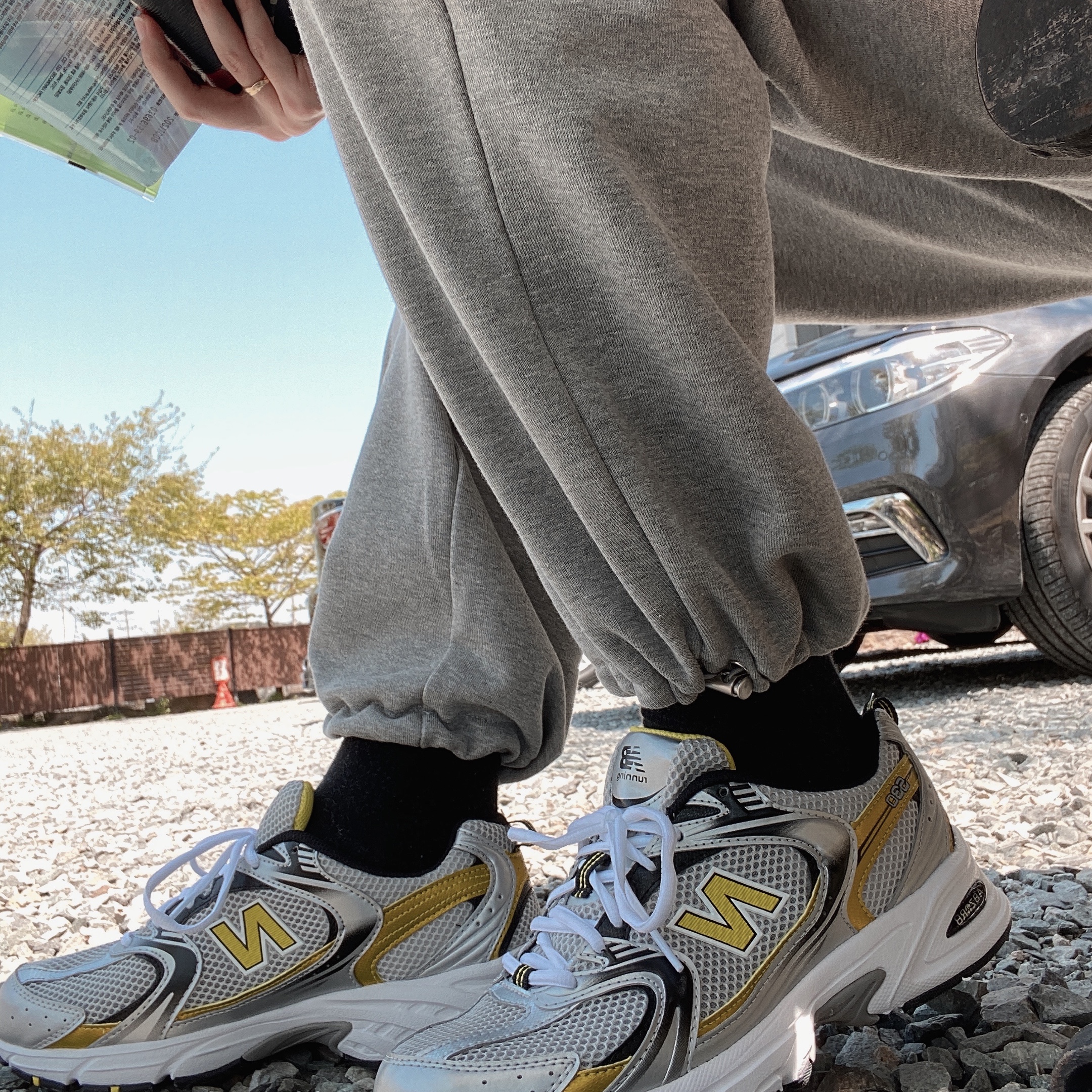 New Balance 530 Silver 착용 스타일