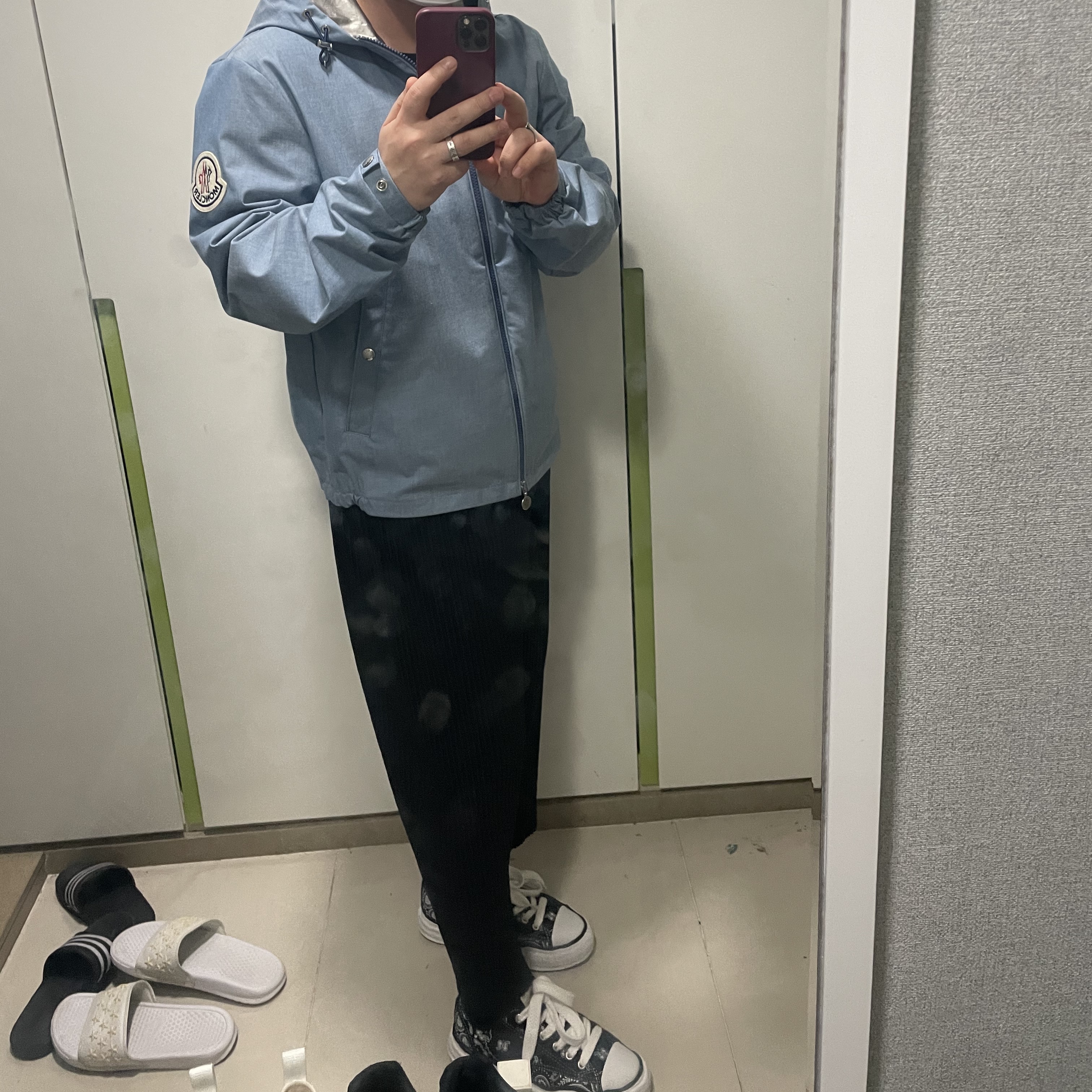Maison Mihara Yasuhiro Peterson OG Sole Canvas Bandana Low-top Sneakers Black 착용 스타일