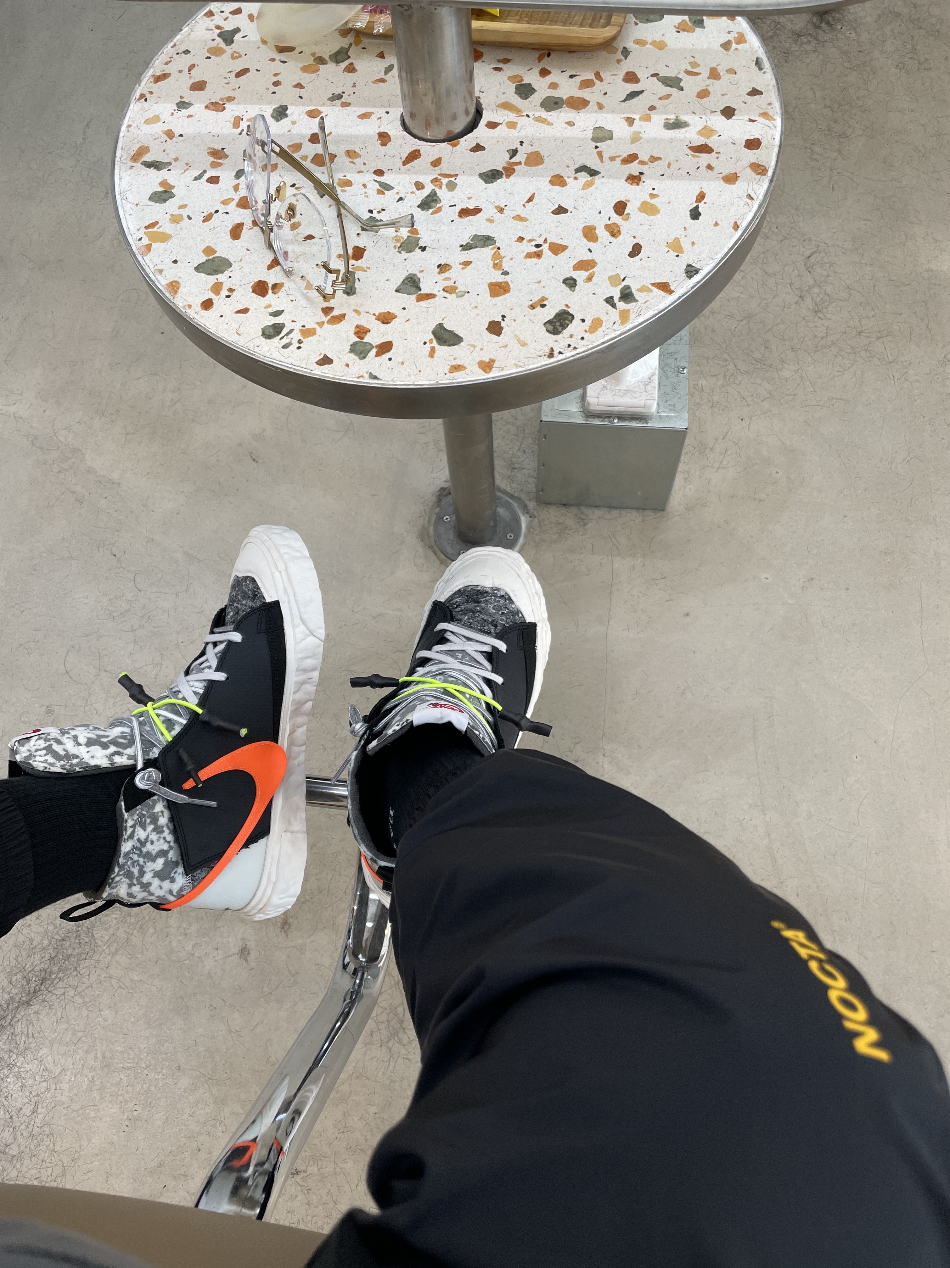 Nike x Readymade Blazer Mid Black, Nike x Drake Nocta Essential Track Pants Black - Asia 착용 스타일