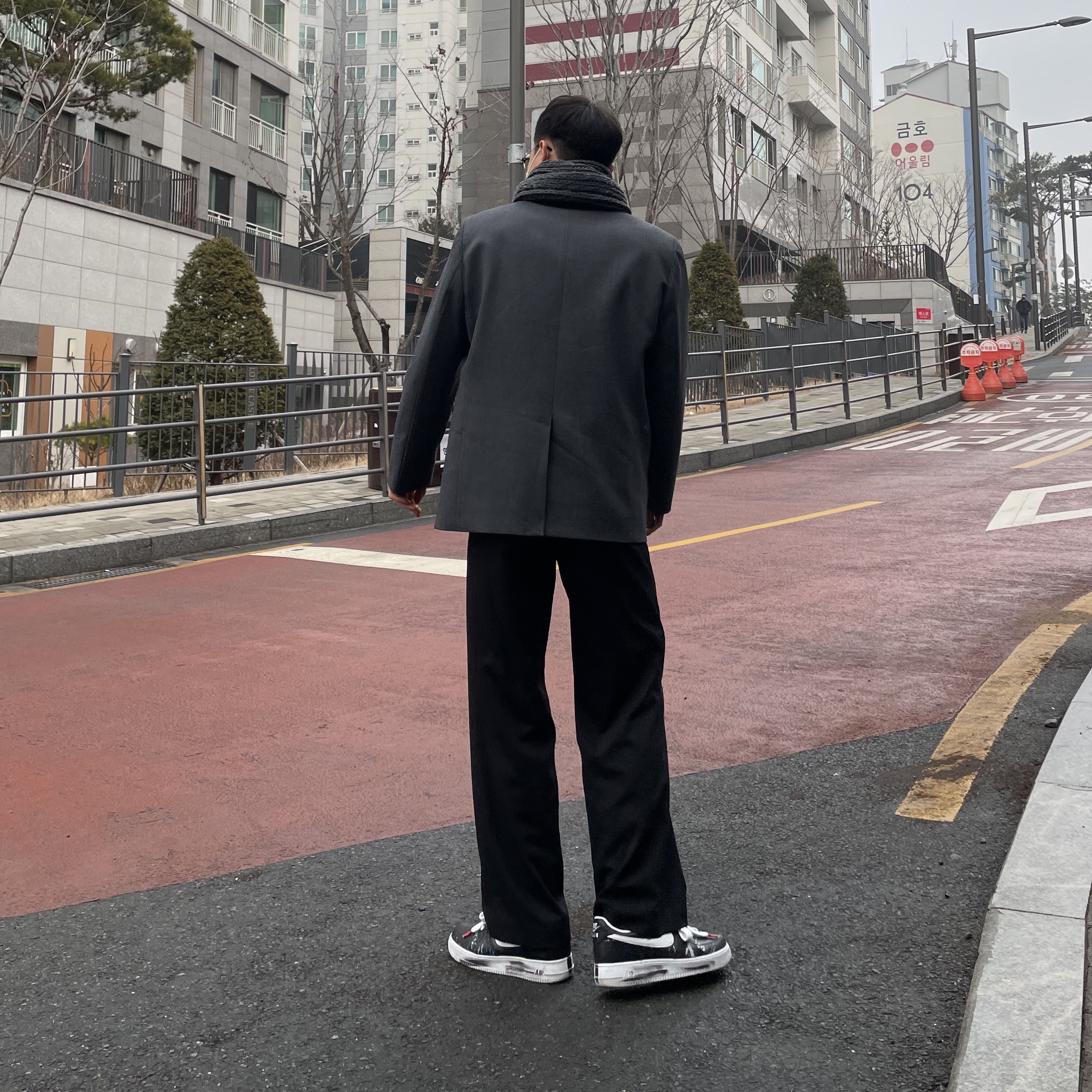 Nike x Peaceminusone Air Force 1 Low Para-Noise 착용 스타일