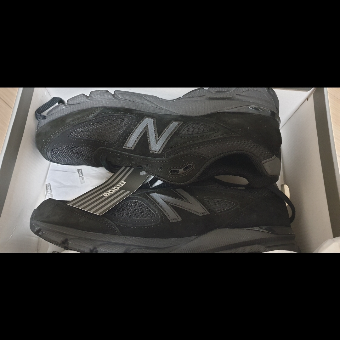 New Balance 990v4 Made in USA Black - D Standard 착용 스타일 - 2