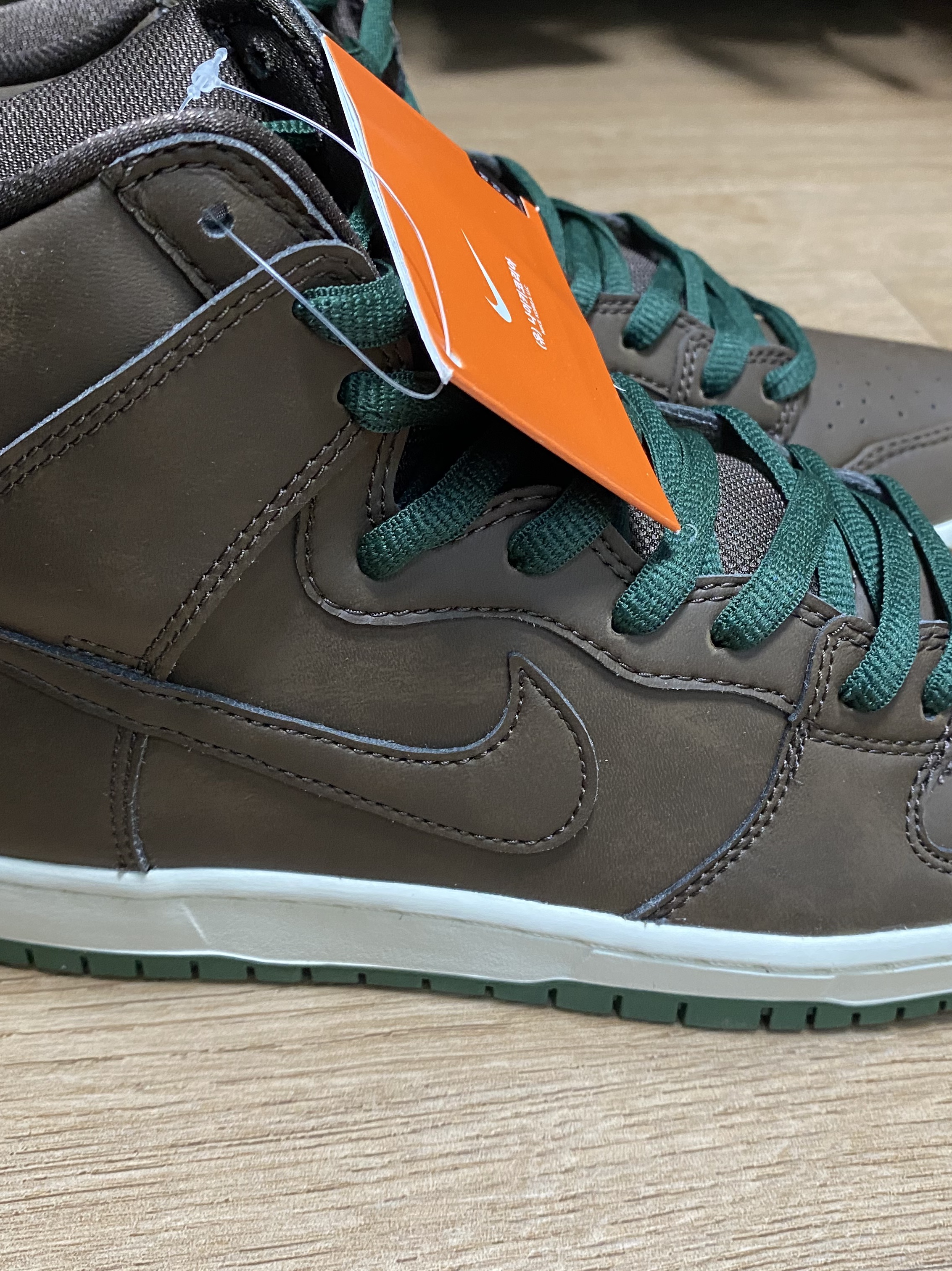 Nike SB Dunk High Pro Baroque Brown 착용 스타일 - 3