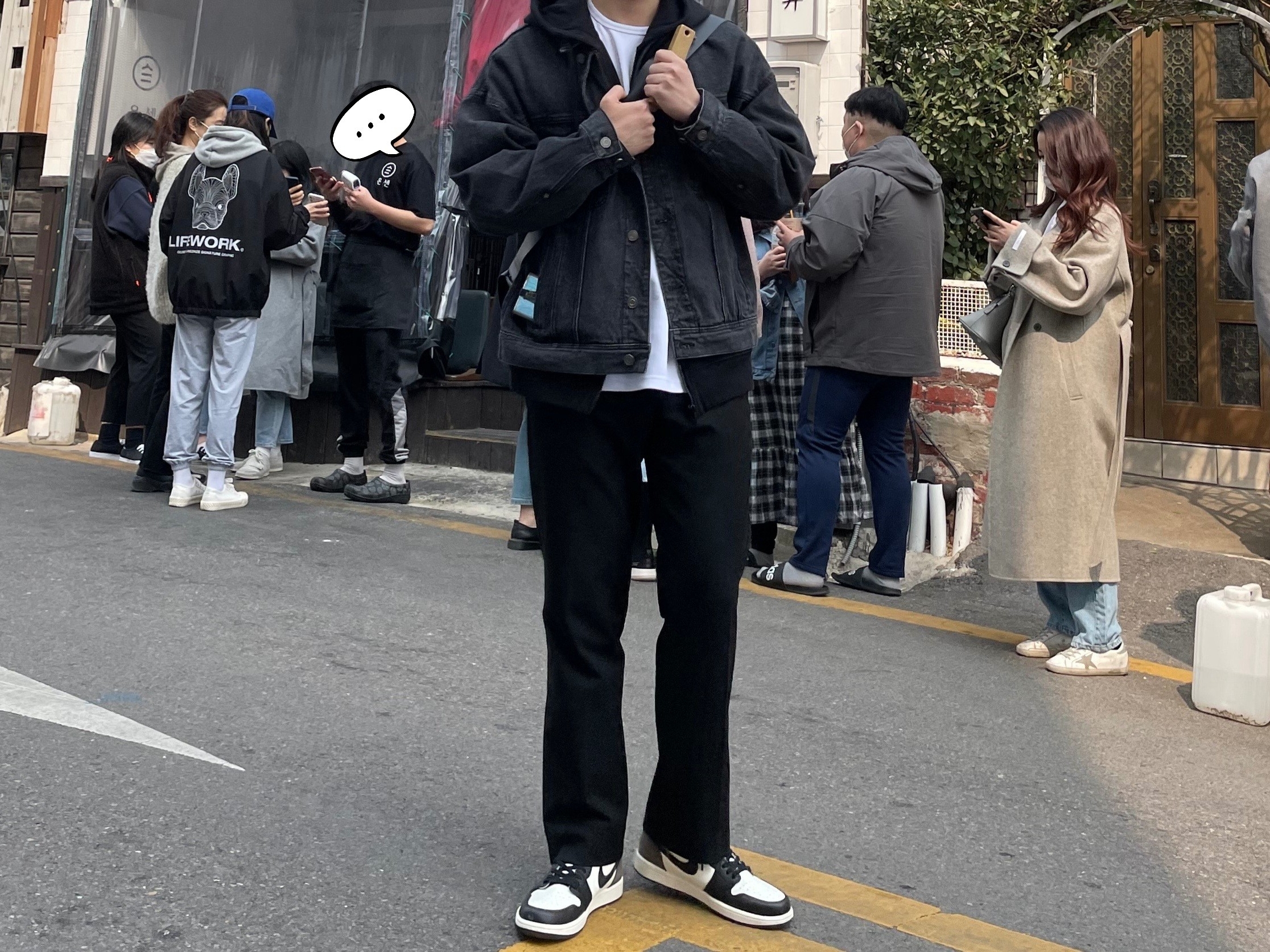 Jordan 1 Retro High OG Black Mocha 착용 스타일