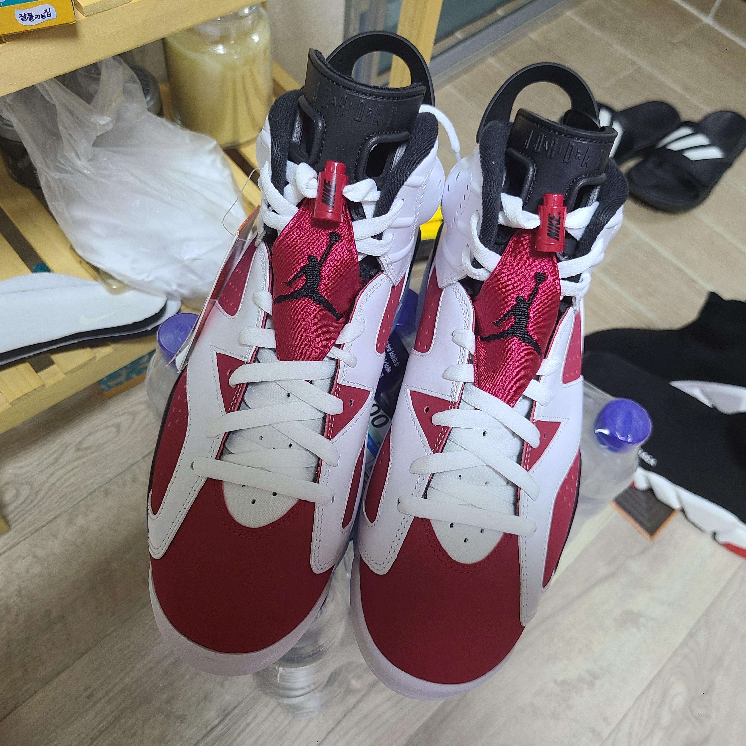 Jordan 6 Retro Carmine 2021 착용 스타일