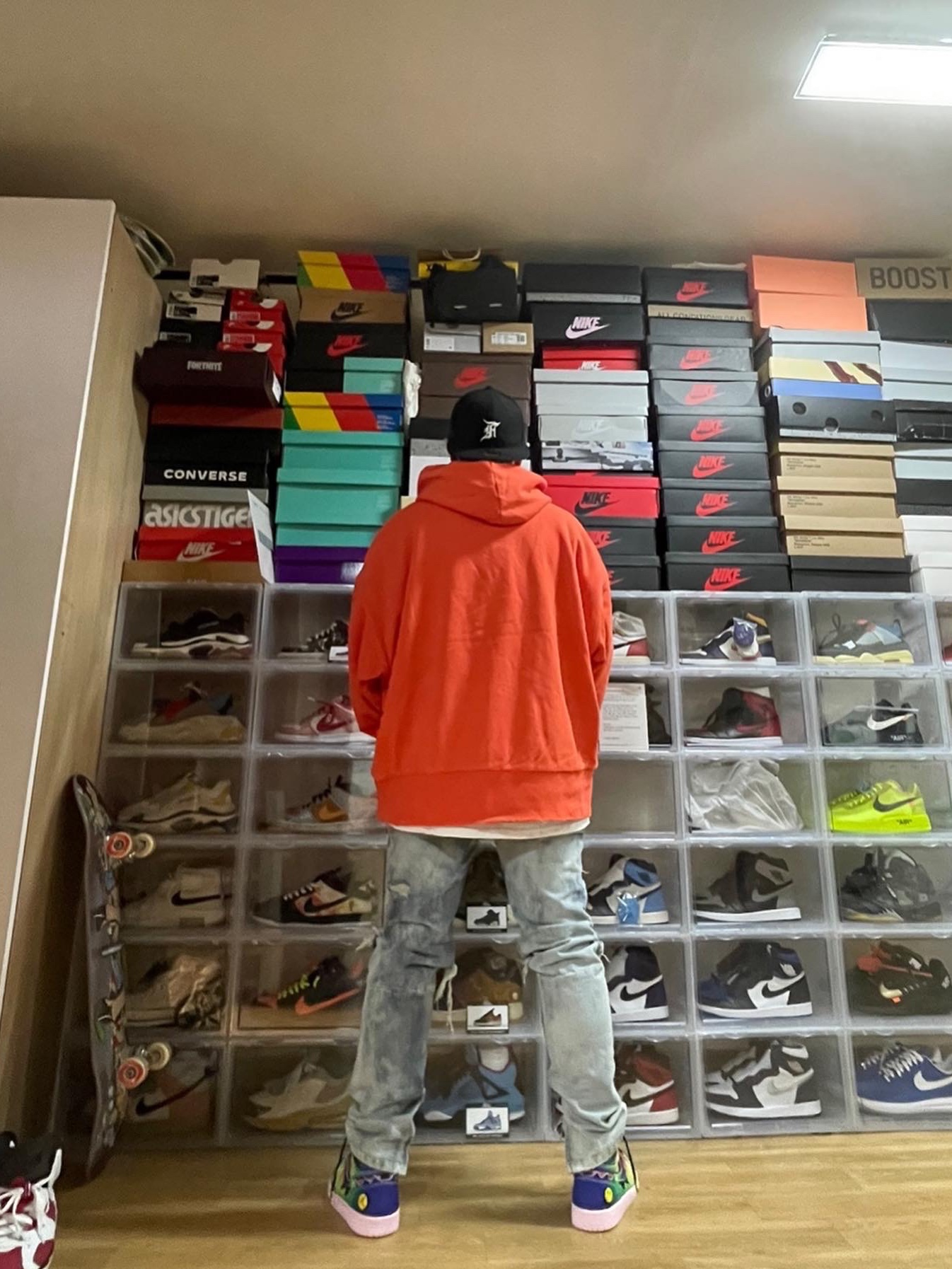 Jordan 1 x J Balvin Retro High OG, Nike x Cactus Plant Flea Market Shoebox Heavyweight Hooded Pullover Orange - US/EU 착용 스타일 - 3