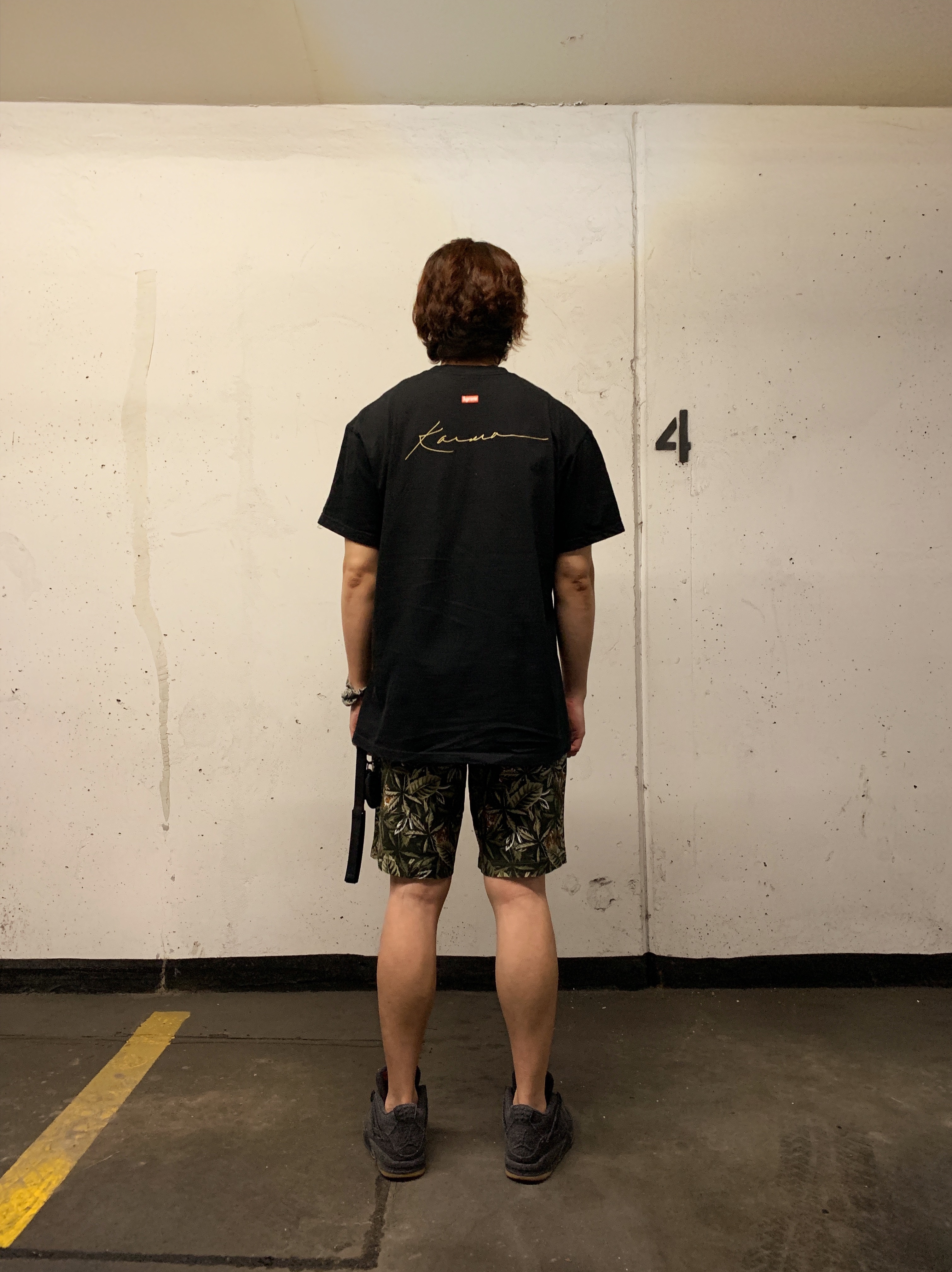 Supreme Pharoah Sanders T-Shirt Black - 20FW, Jordan 4 x Levi's Retro Black Denim (Levi's Tag) 착용 스타일 - 2