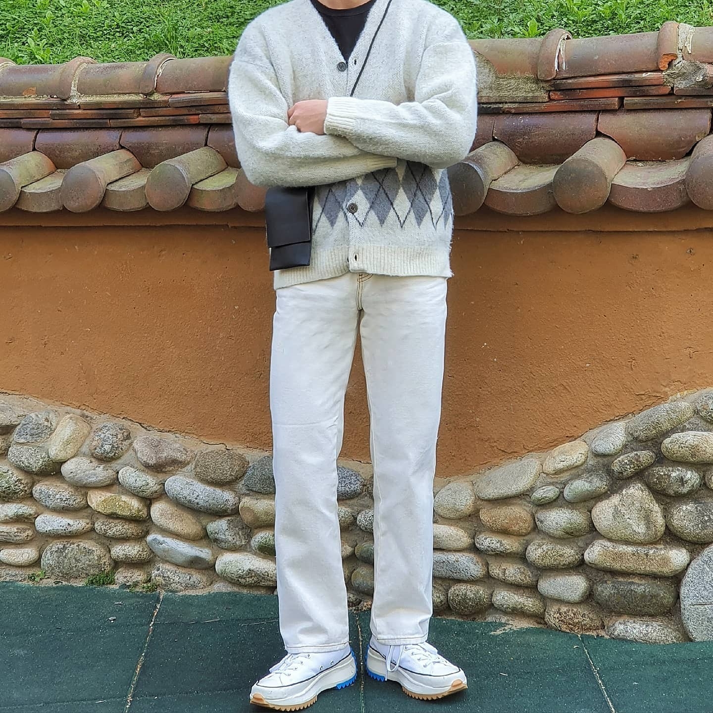 Converse x JW Anderson Run Star Hike Hi White 착용 스타일