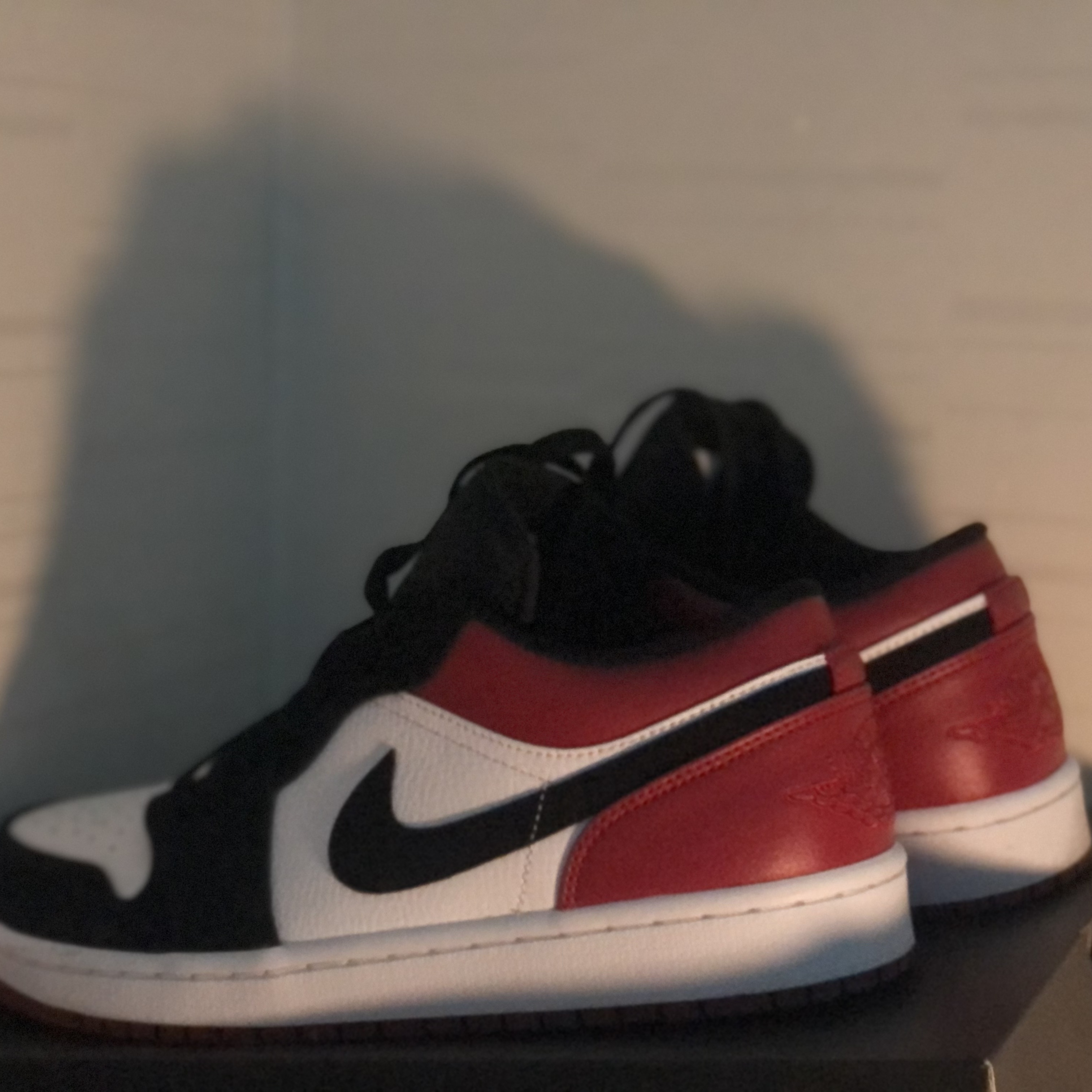 Jordan 1 Low Black Toe 착용 스타일