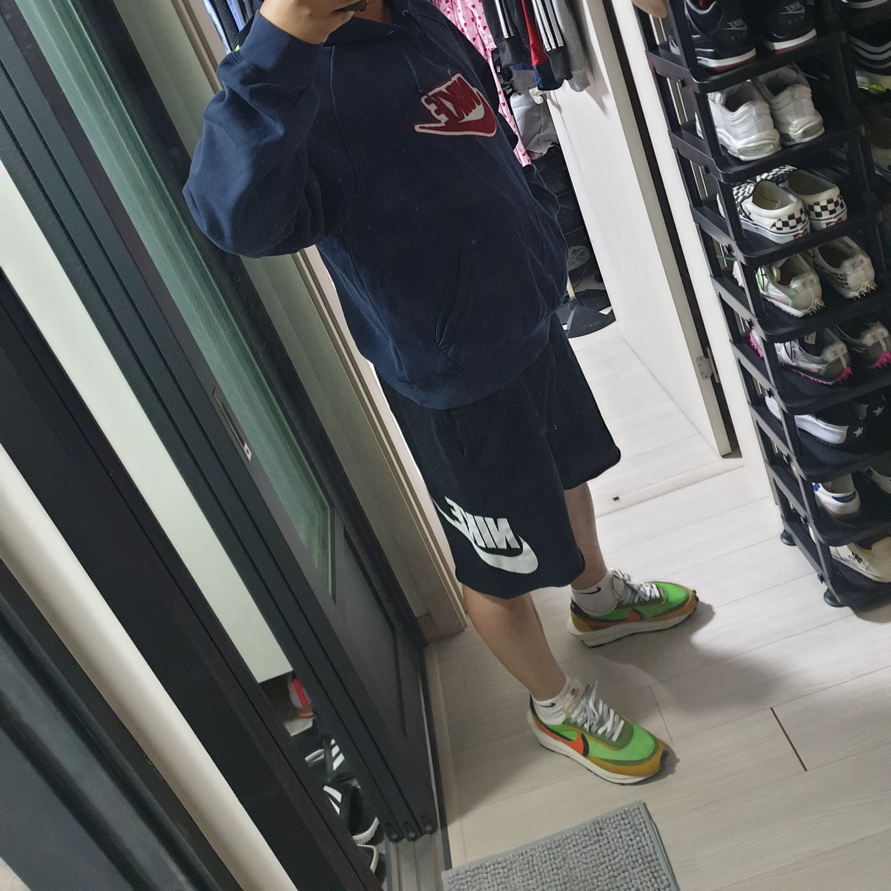 Nike x Sacai LDWaffle Green Multi 착용 스타일