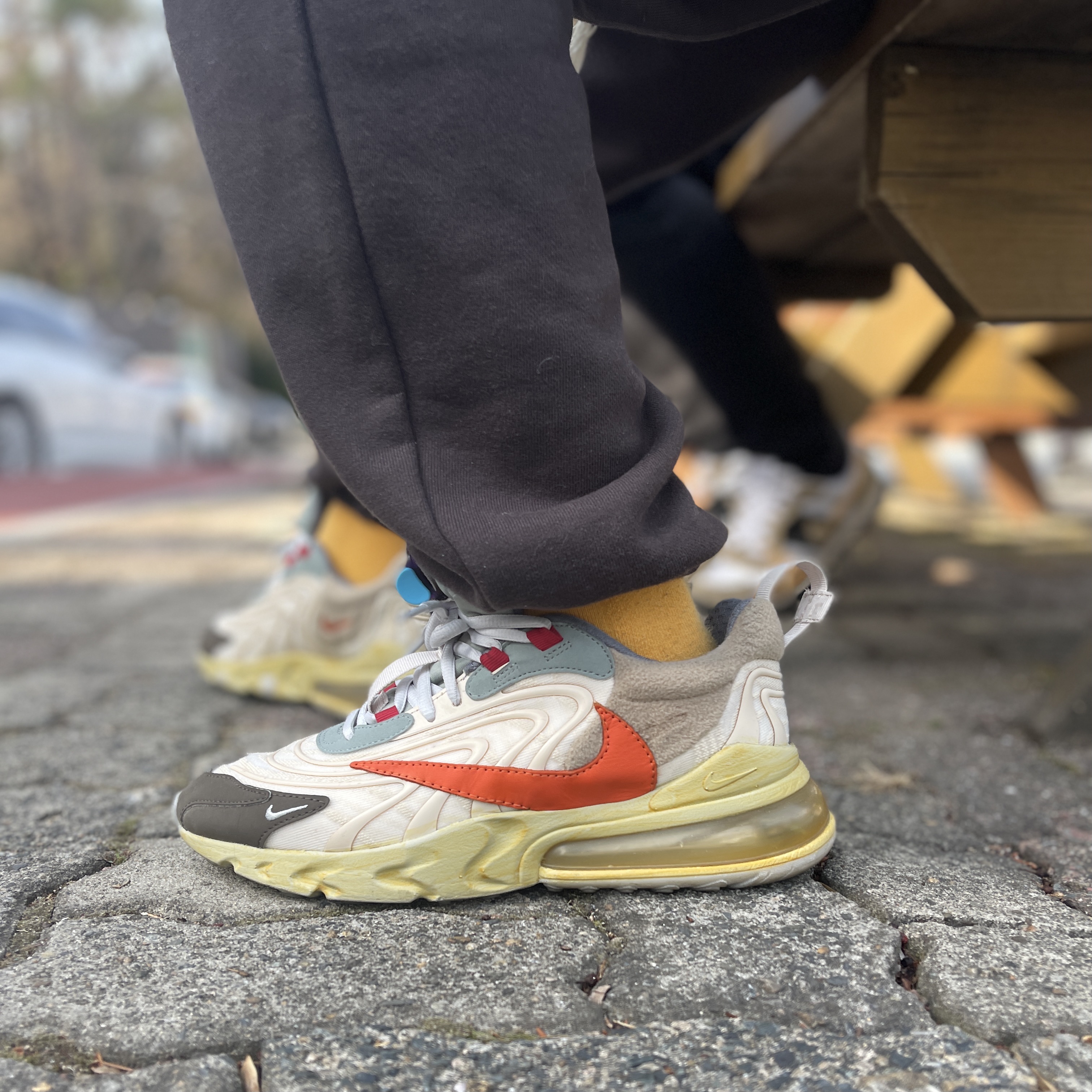 Nike x Travis Scott Air Max 270 React Cactus Trails 착용 스타일 - 2