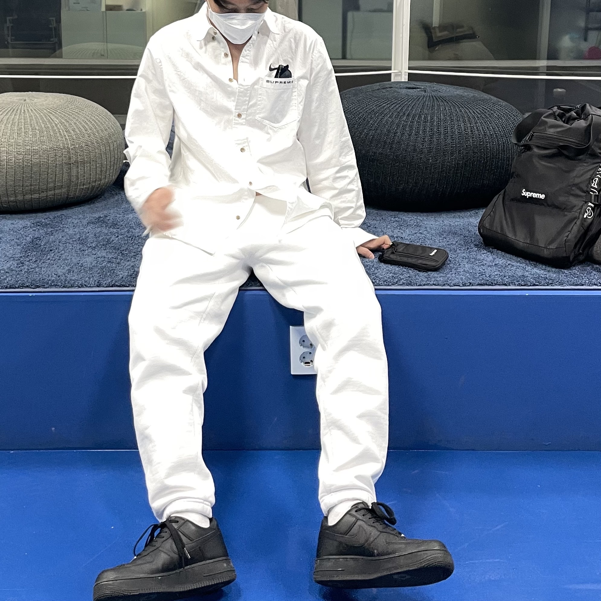 Supreme x Nike Cotton Twill Shirt Blue Stripe - 21SS, Jordan 7 Retro SE Hare 2.0 착용 스타일 - 3