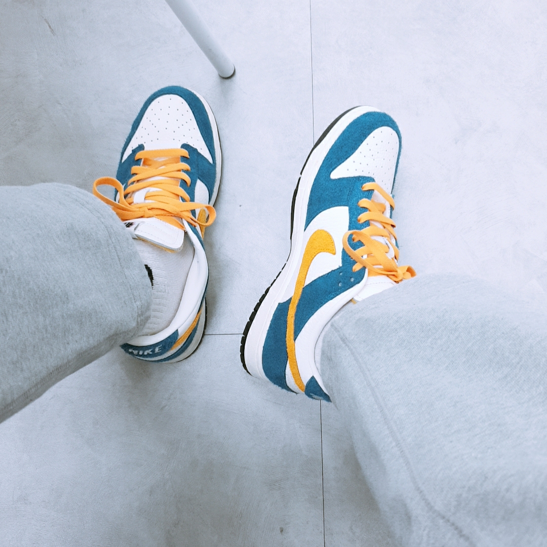 Nike x Kasina Dunk Low 80's Bus 착용 스타일 - 2