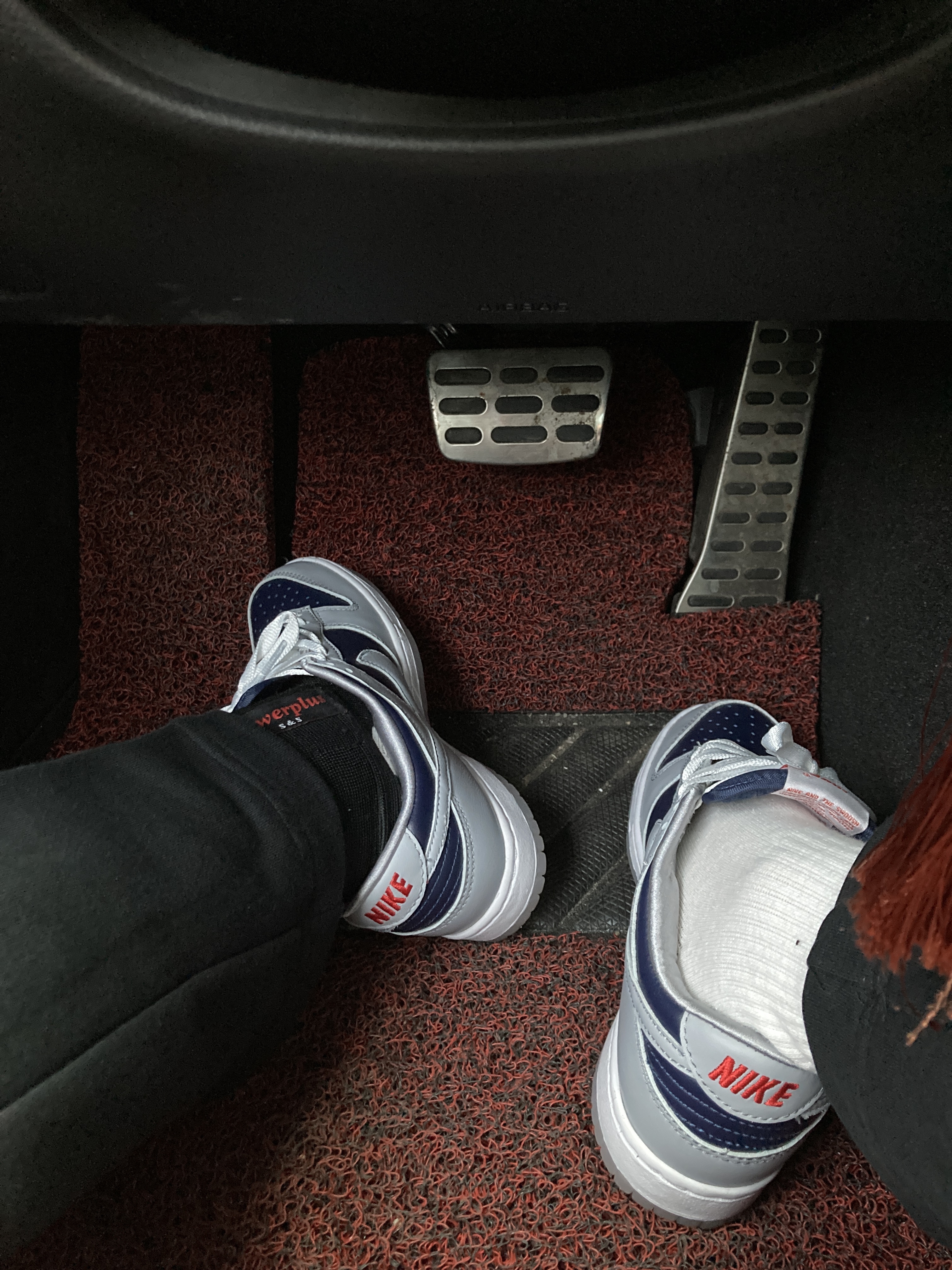 (W) Nike Dunk Low SP College Navy 착용 스타일