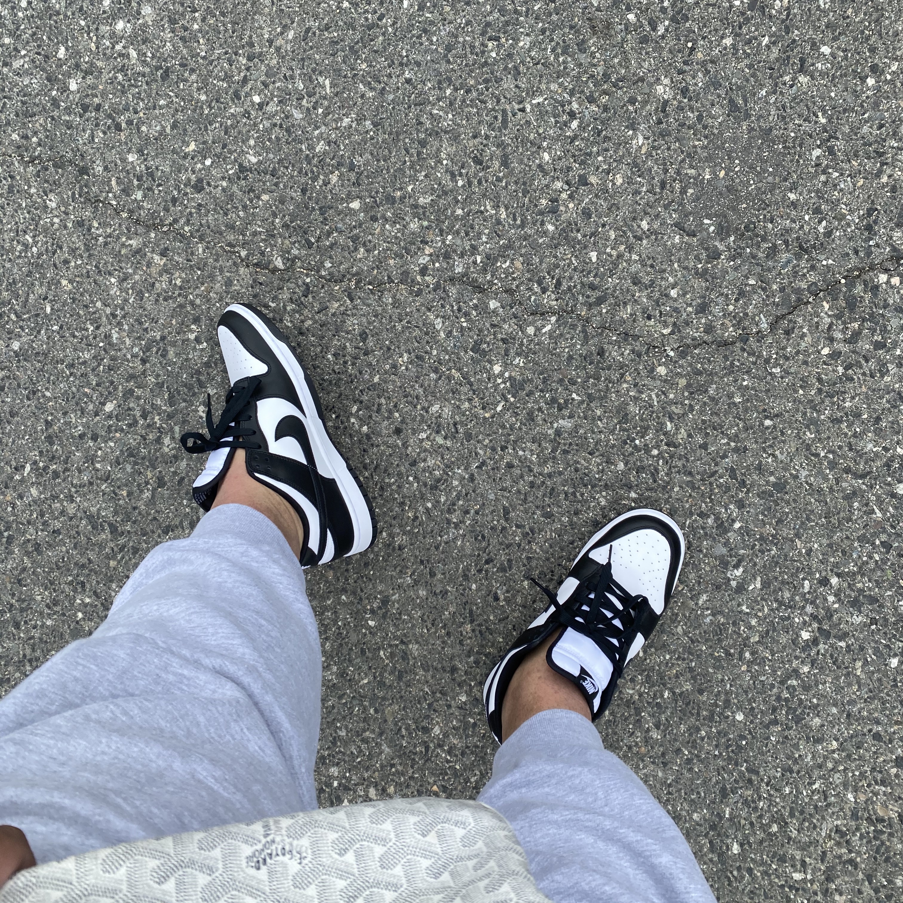 Nike Dunk Low Retro Black 착용 스타일