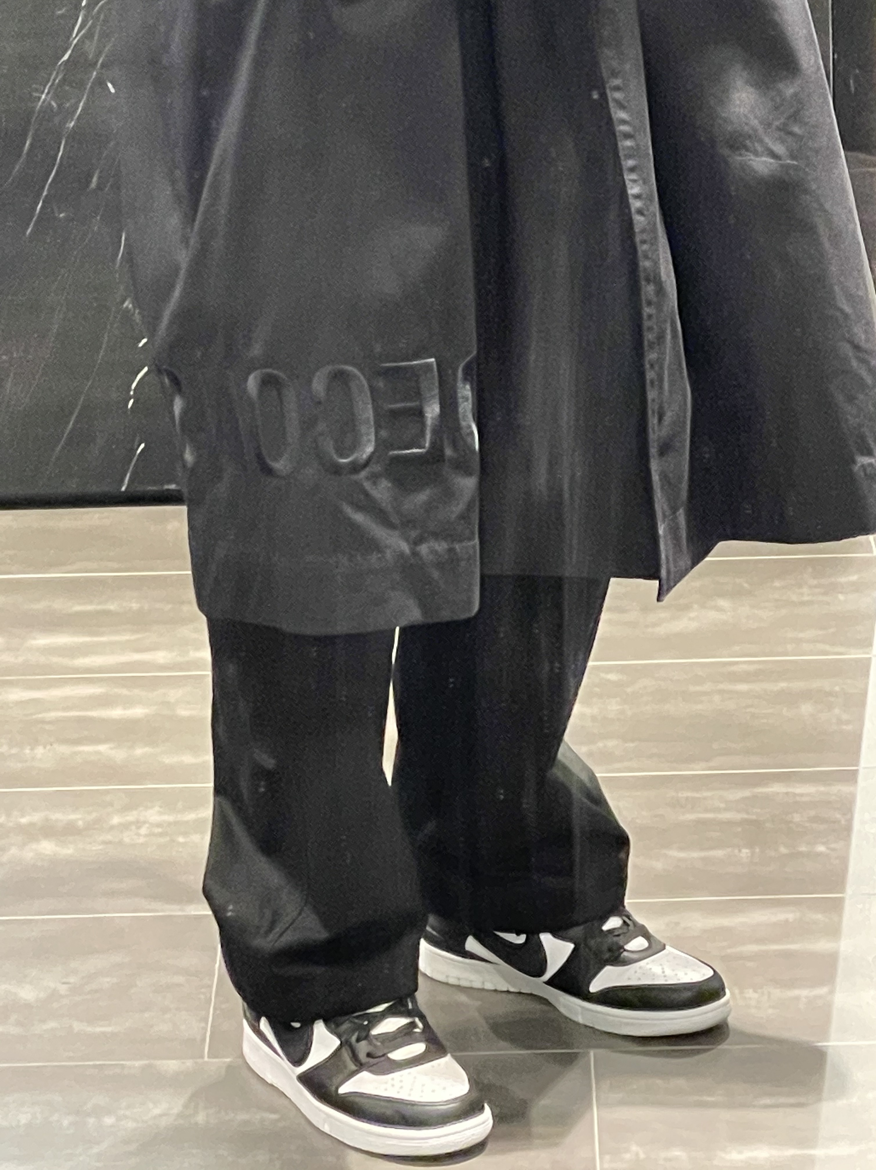 Nike x Ambush Dunk High Black 착용 스타일 - 2