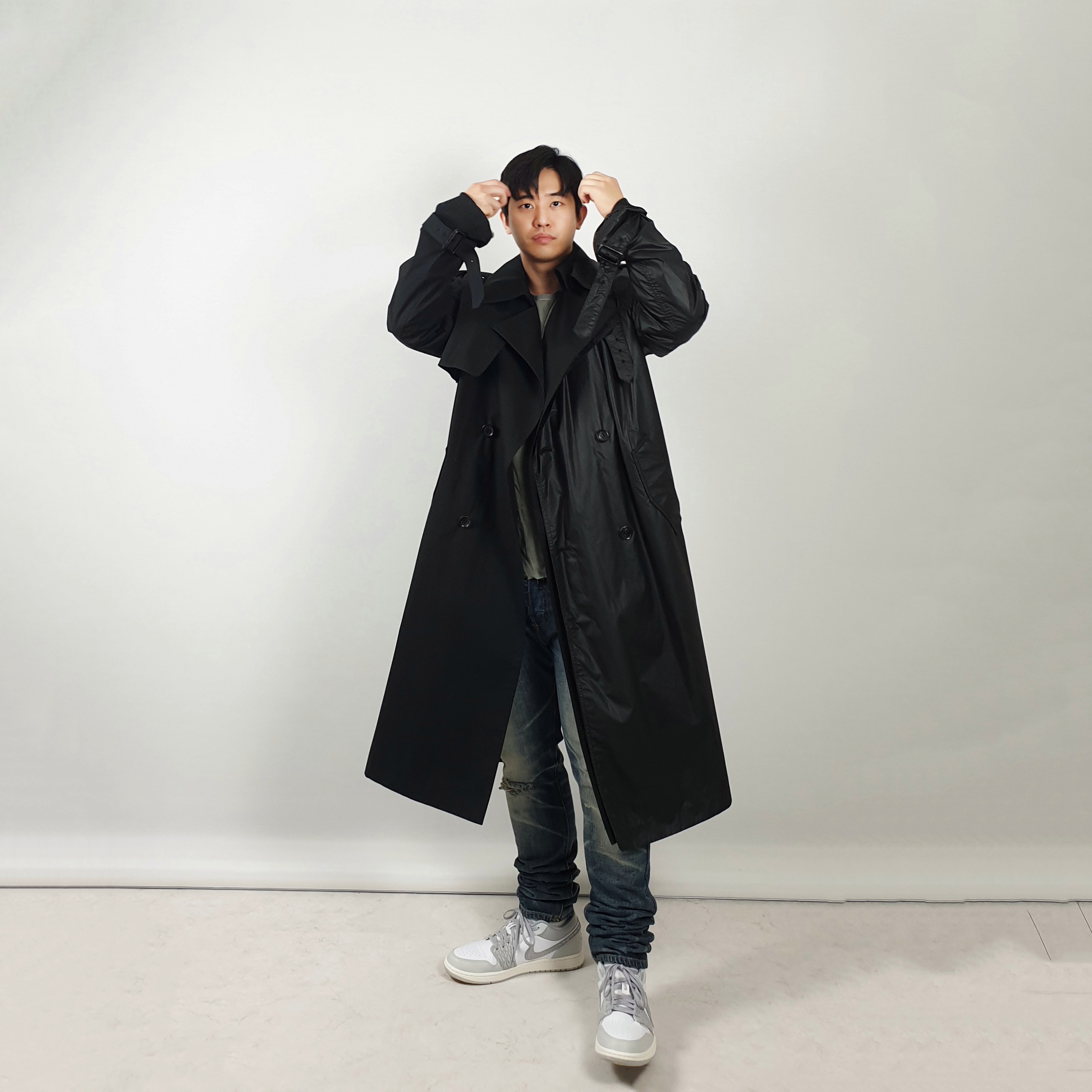 Essentials Denim Jeans Distressed Indigo - 20FW, Jordan 1 Low PRM Elephant Print 착용 스타일 - 1