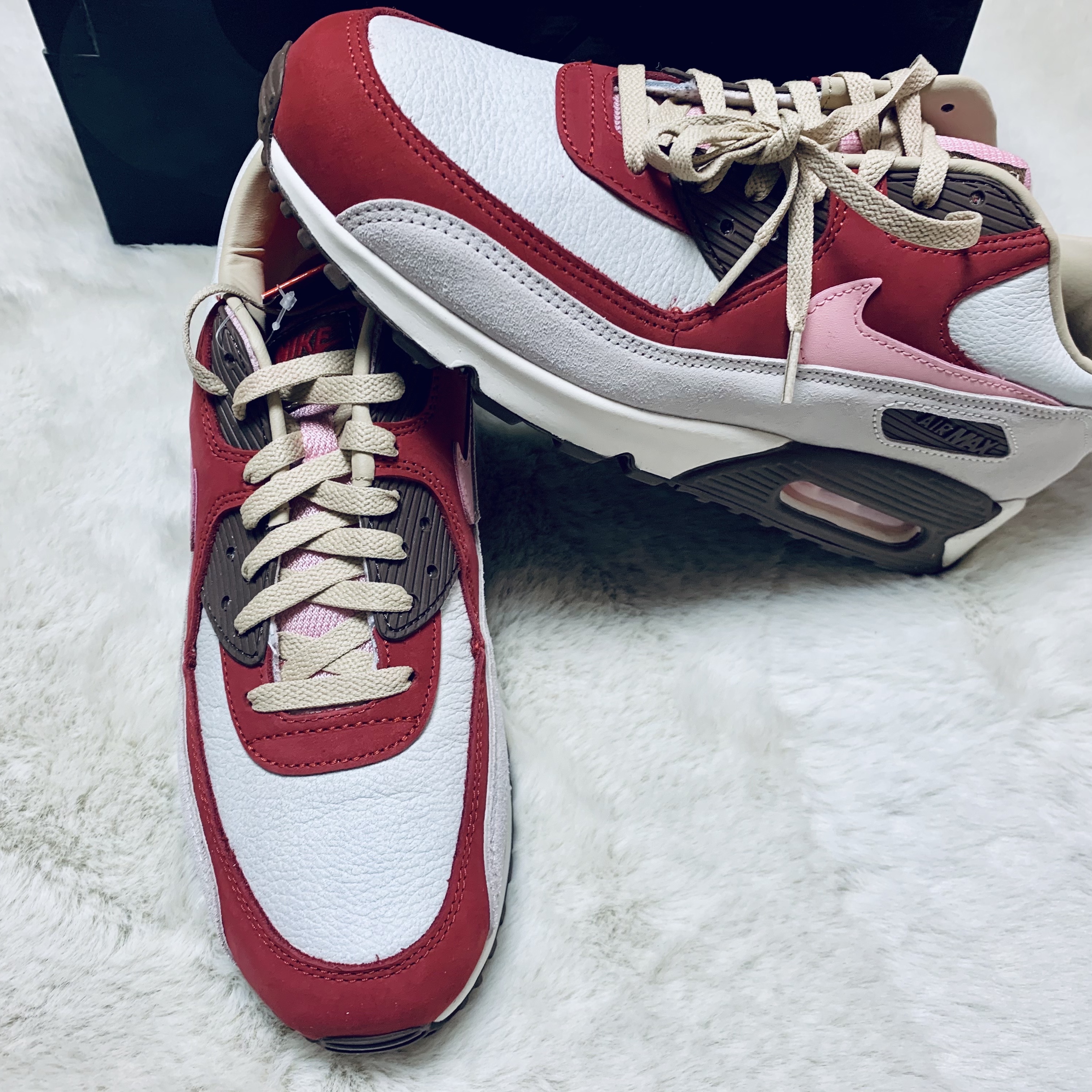 Nike Air Max 90 NRG Bacon 착용 스타일 - 1