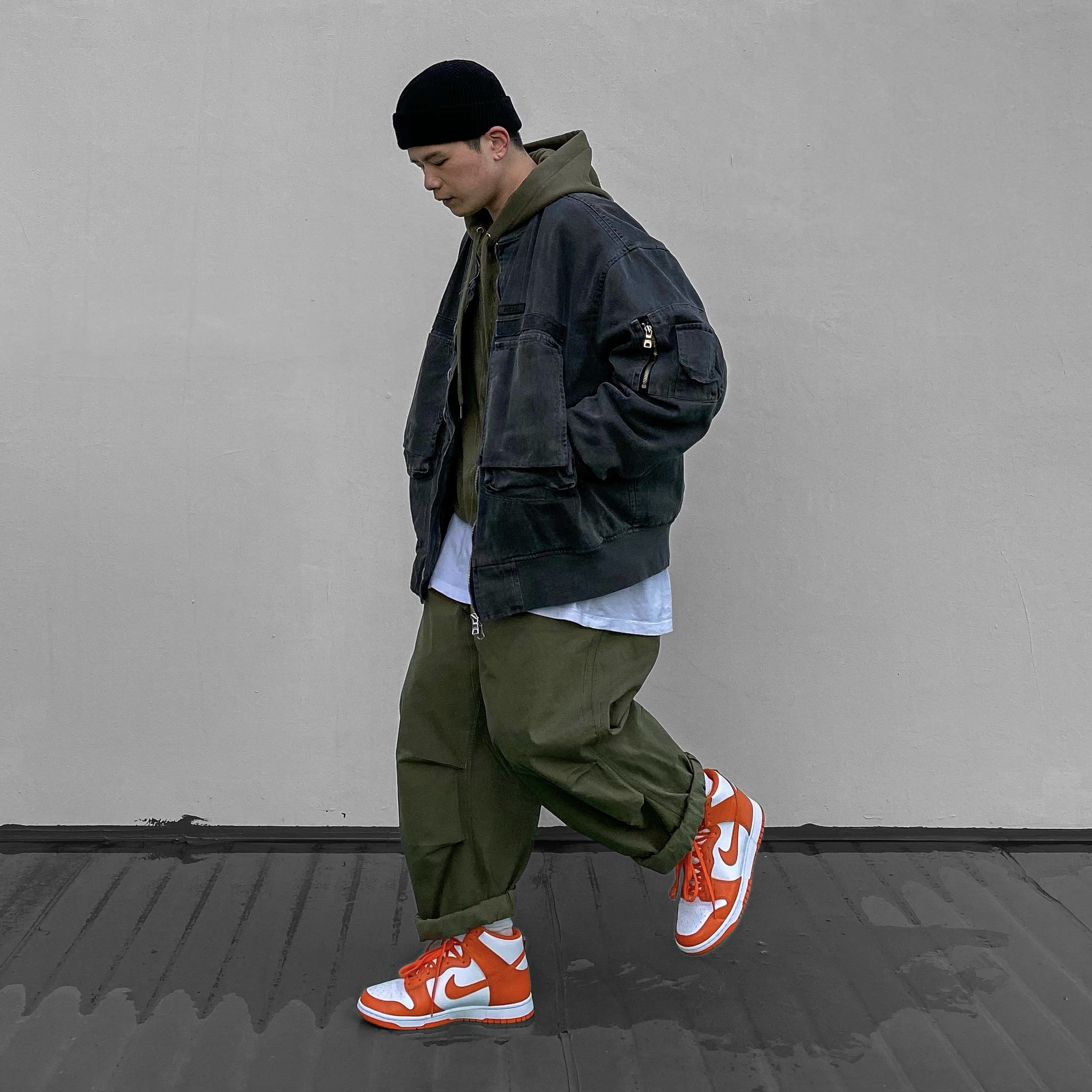 Nike Dunk High Retro Orange Blaze 착용 스타일 - 1