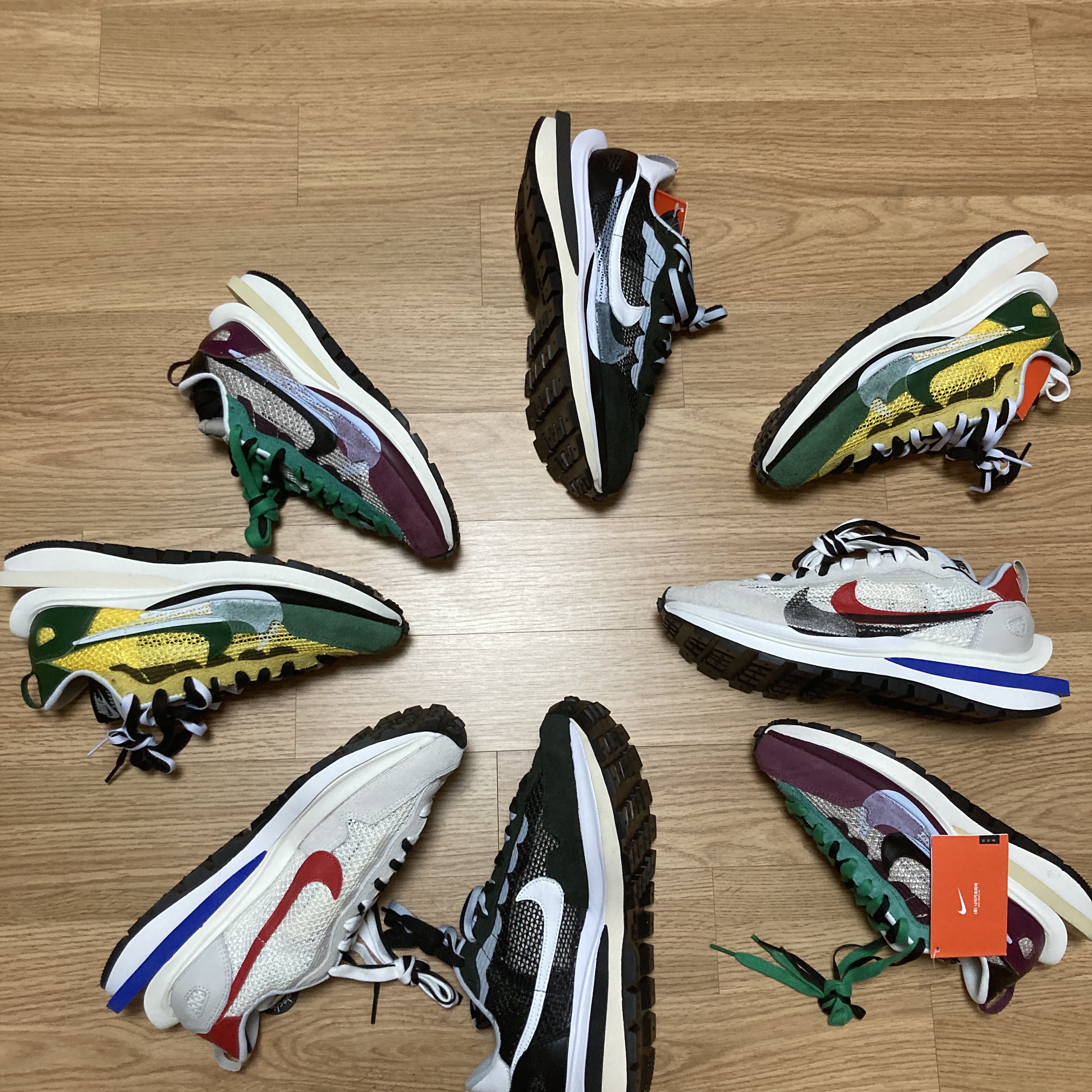 Nike x Sacai VaporWaffle Black White, Nike x Sacai VaporWaffle Royal Fuchsia 착용 스타일